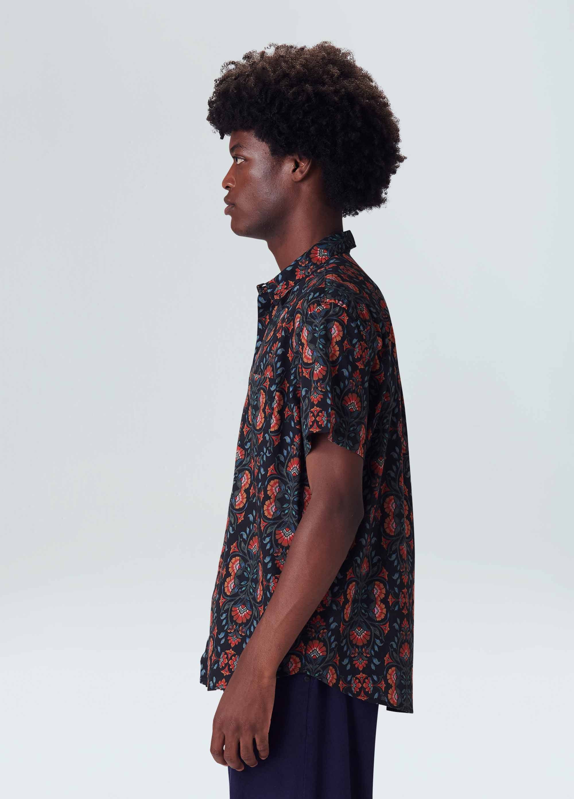 CAMISA TAJ MC PRETO/VERMELHO