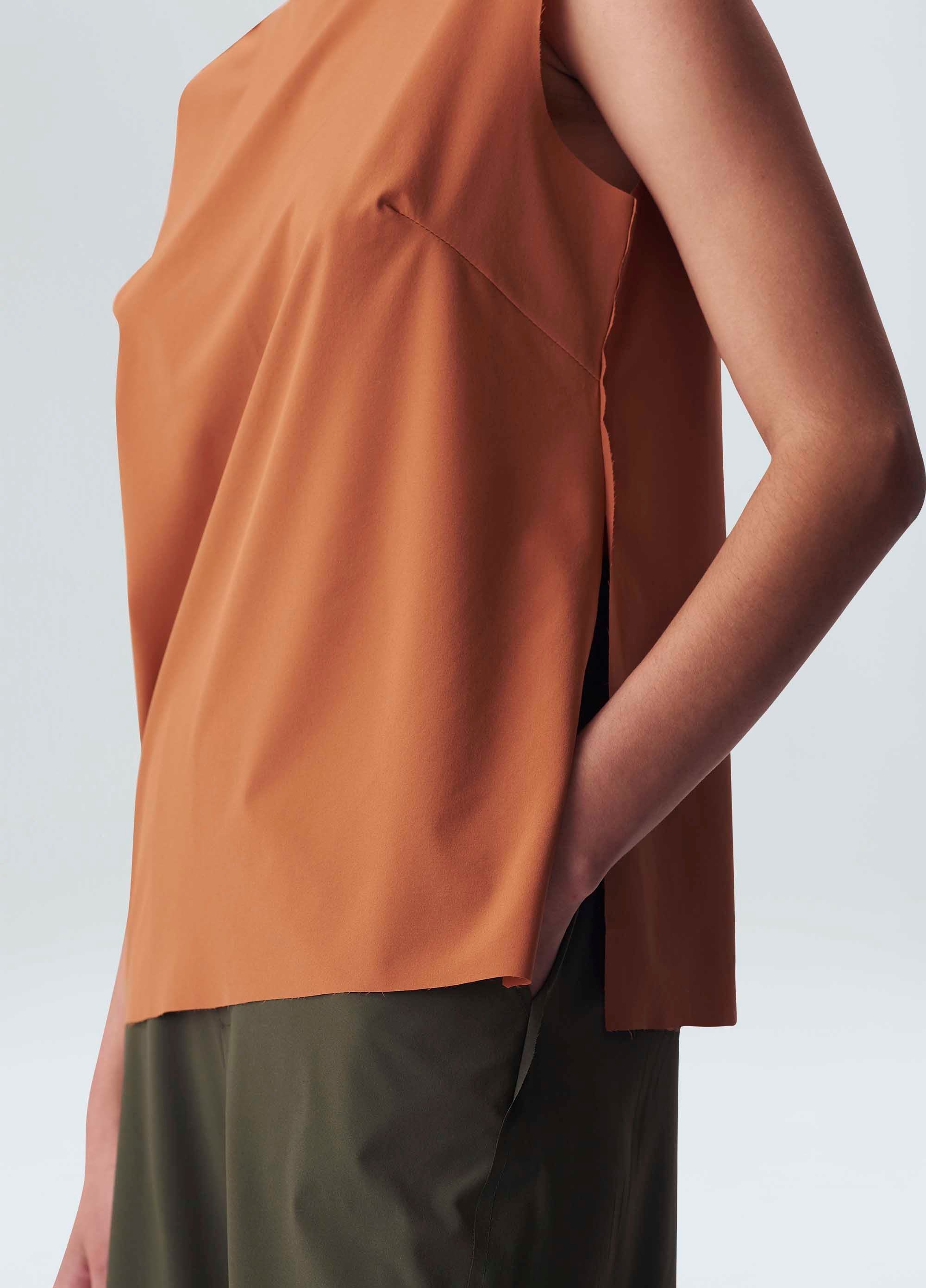BLUSA SUPERLIGHT GOLA MARROM TERRA