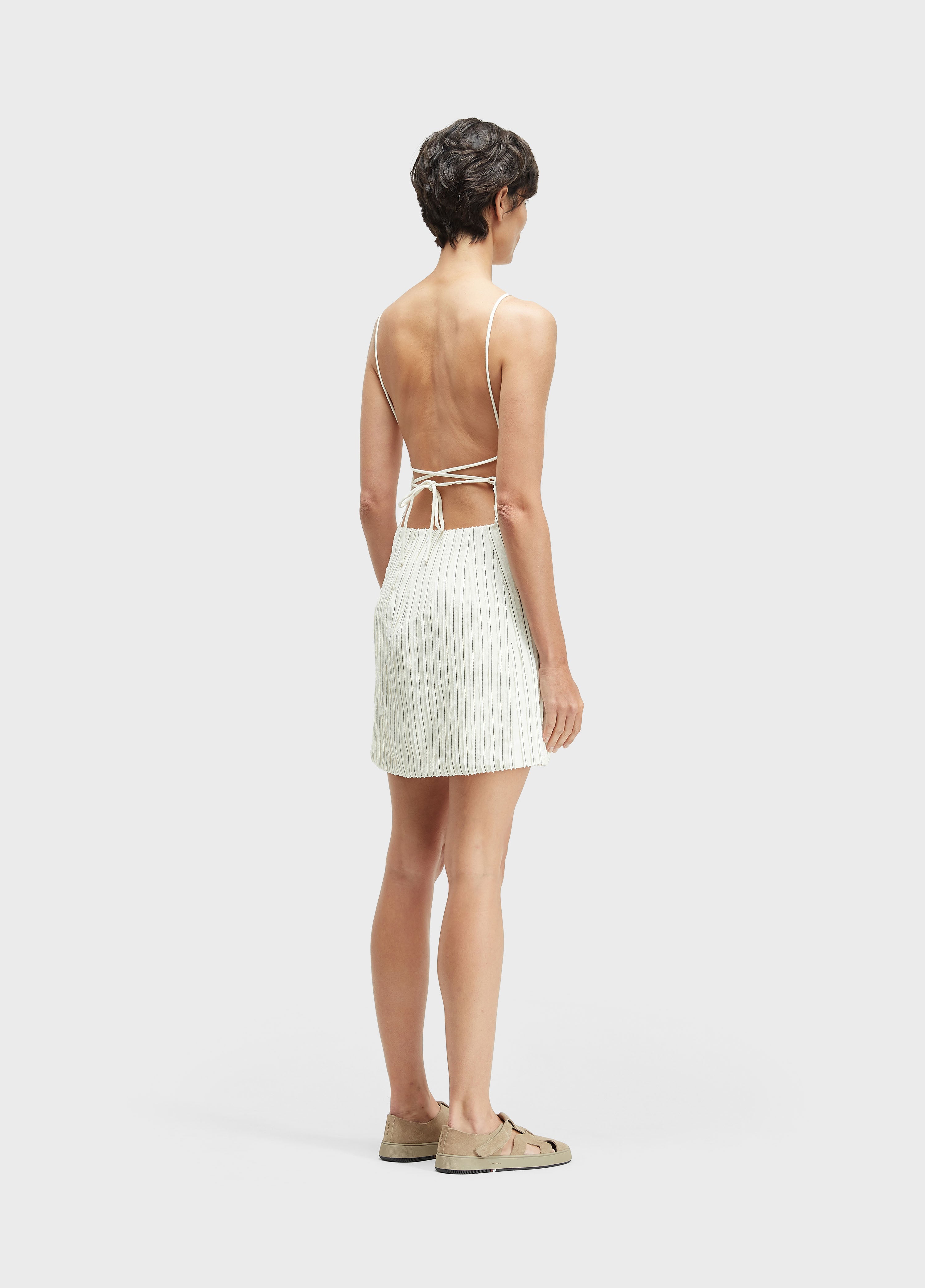 VESTIDO TIRAS SMOKING LINEN