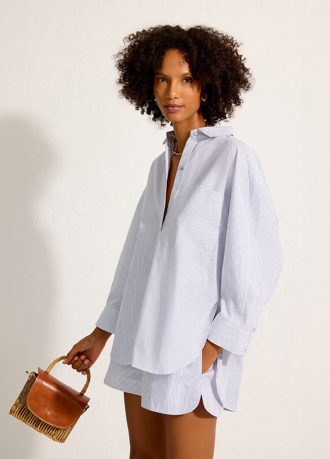 CAMISA LISTRA FIO TINTO OFF-WHITE MARINHO