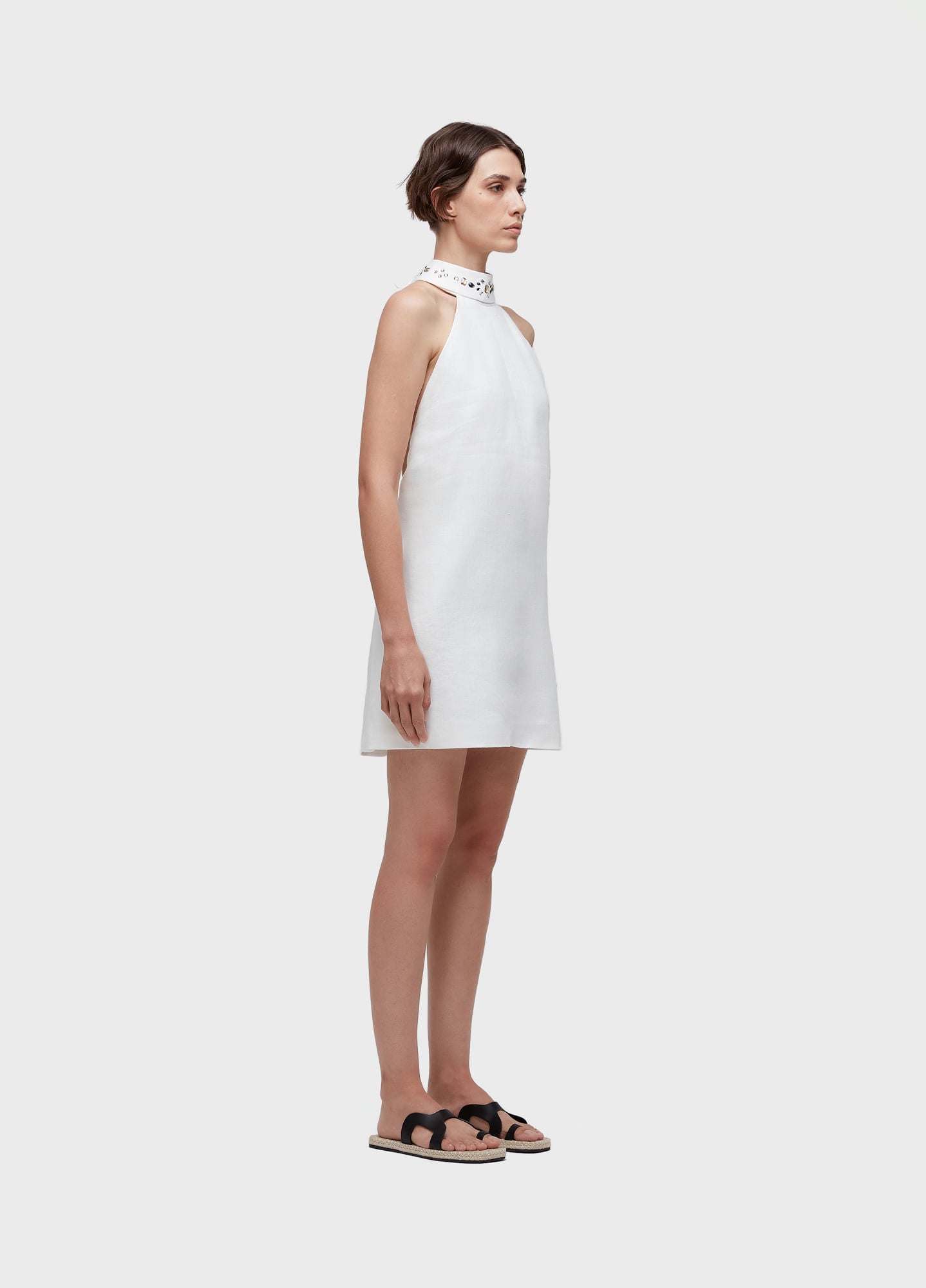 VESTIDO CURTO GOLA CRISTAIS OFF-WHITE