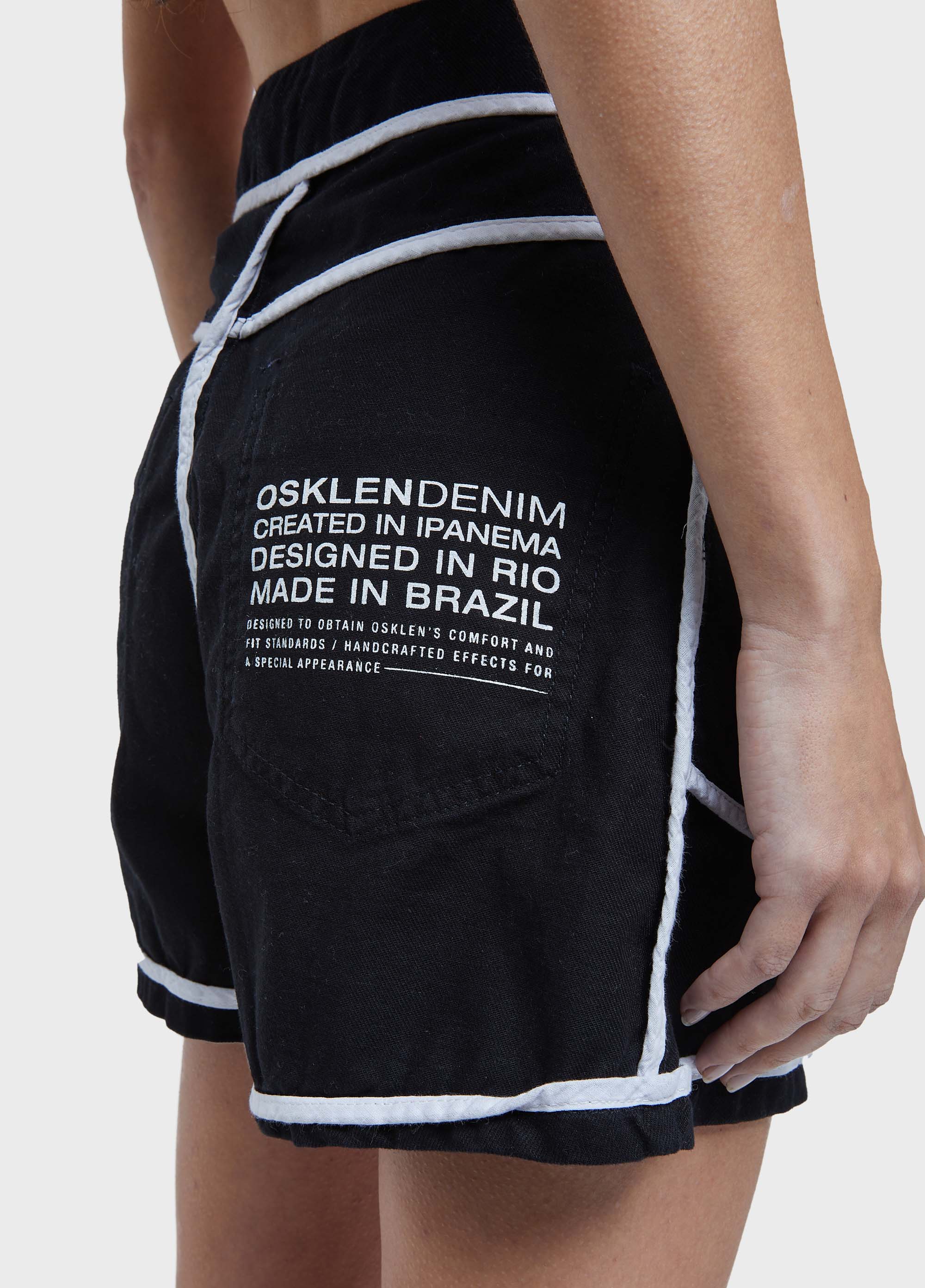 SHORT DOUBLE FACE BLACK