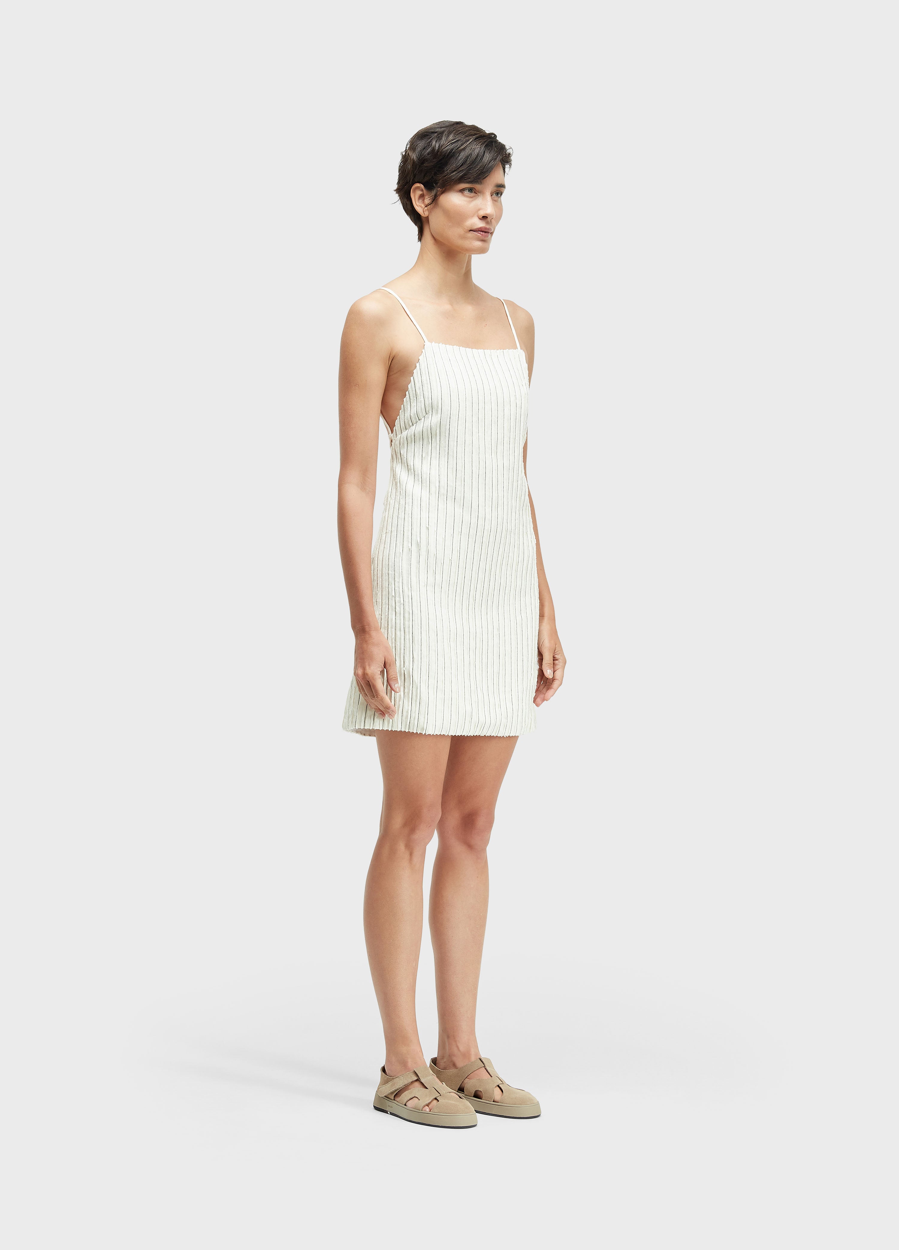 VESTIDO TIRAS SMOKING LINEN