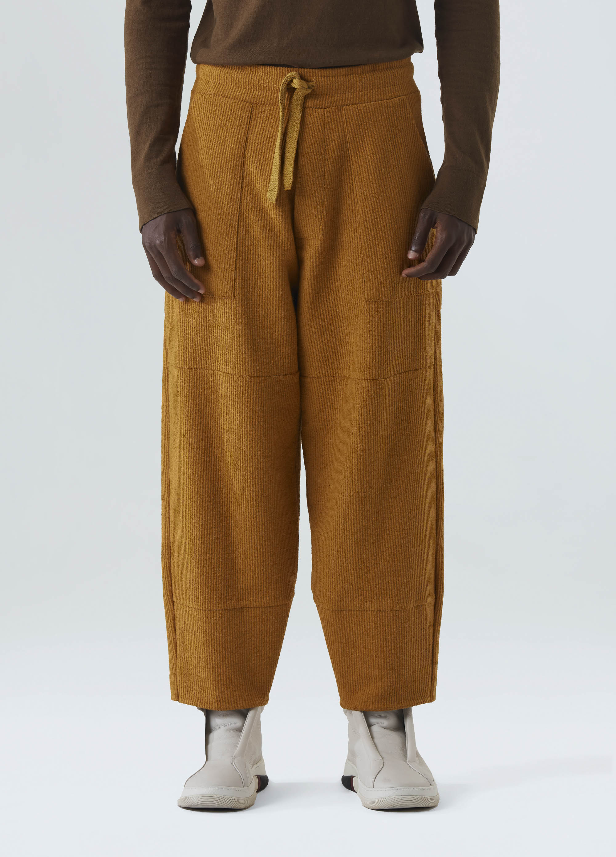 CALCA EMBOSSED STRIPES MOSTARDA