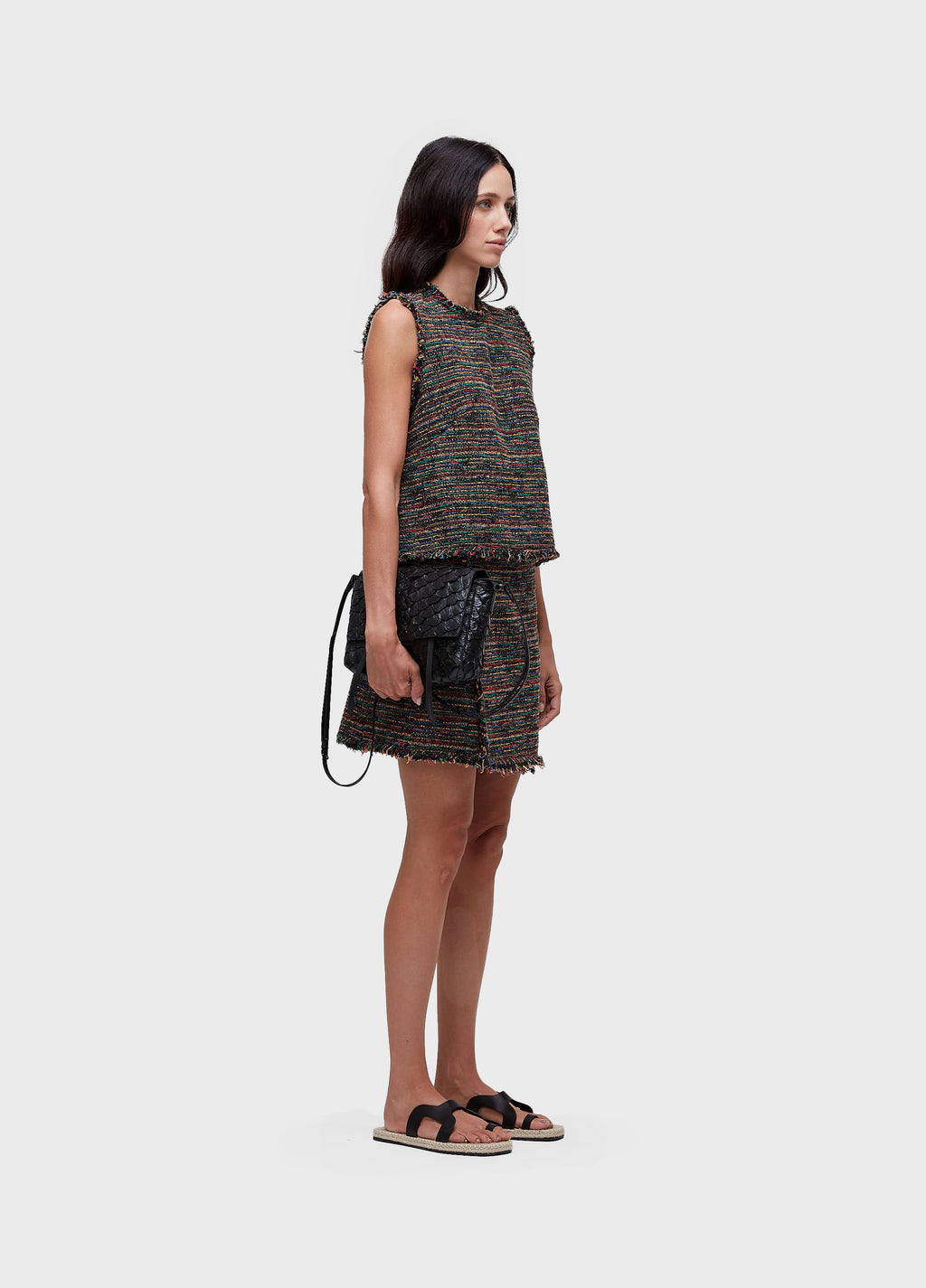 SLEEVELESS TEXTURE COLORS