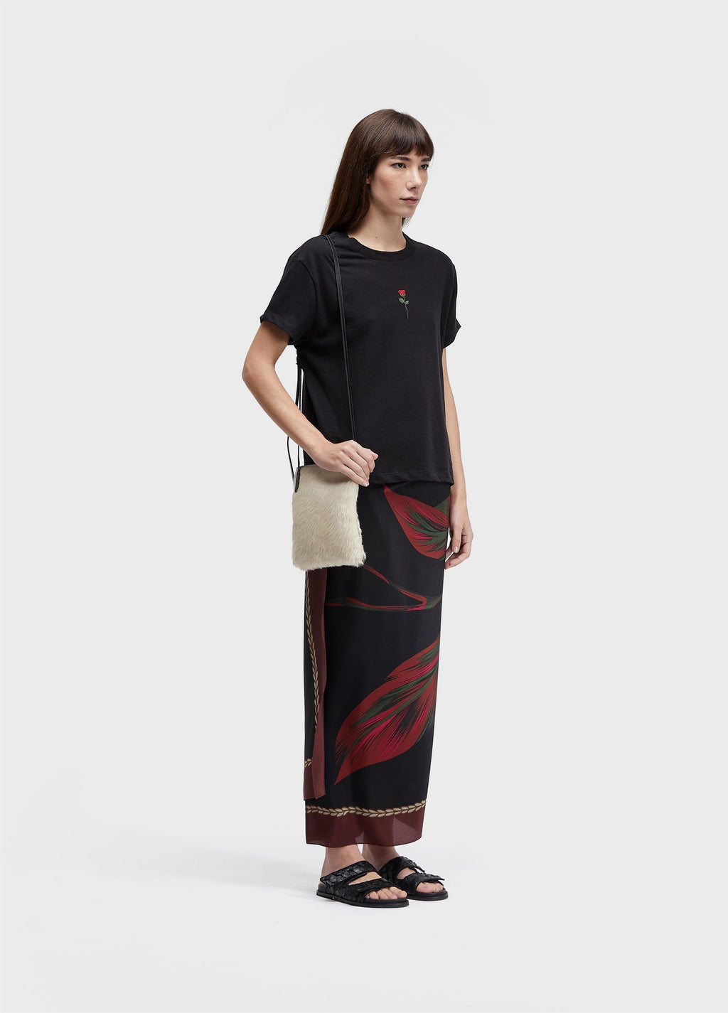 T-SHIRT ROSA BORDADA