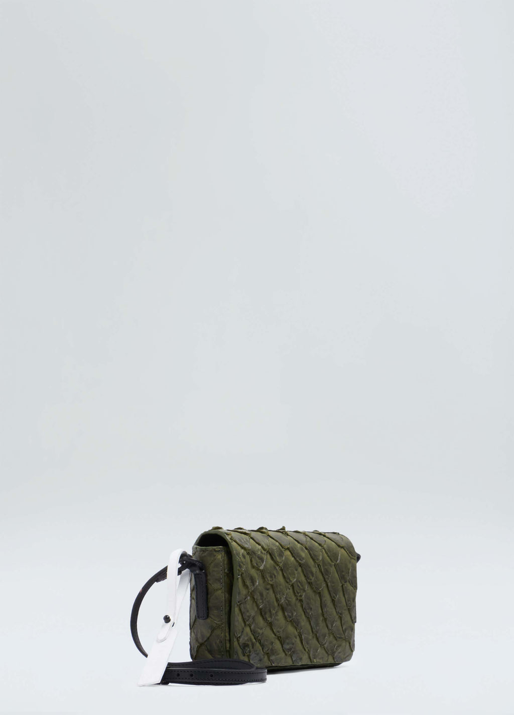 BOLSA PIRARUCU NAITE