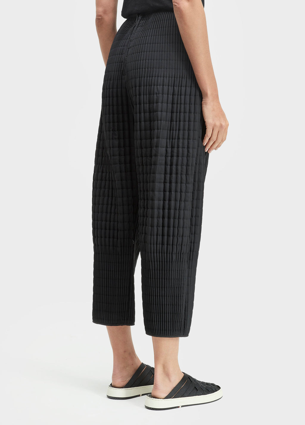 CALCA OVER PLISSE MATELASSE DOUBLE OFF-WHITE/PRETO