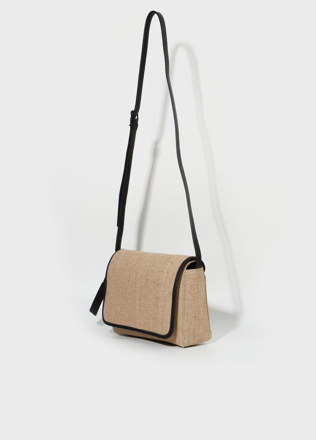 BOLSA CARTEIRO JUTA NATURAL/PRETO