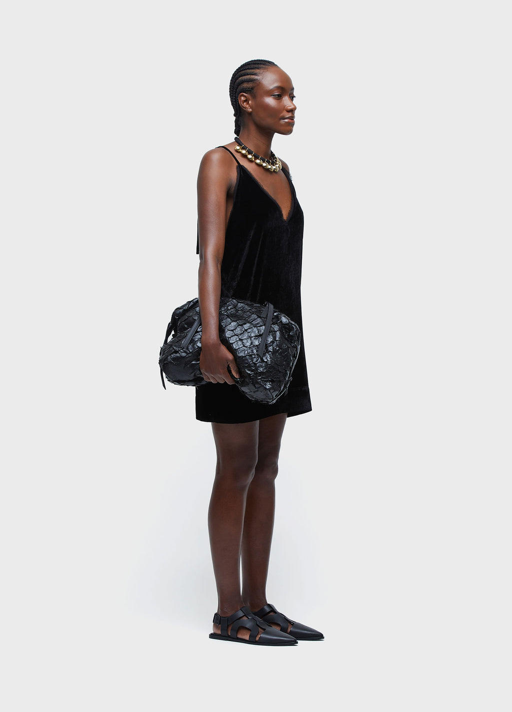 VESTIDO ALÇAS CURTO VELVET