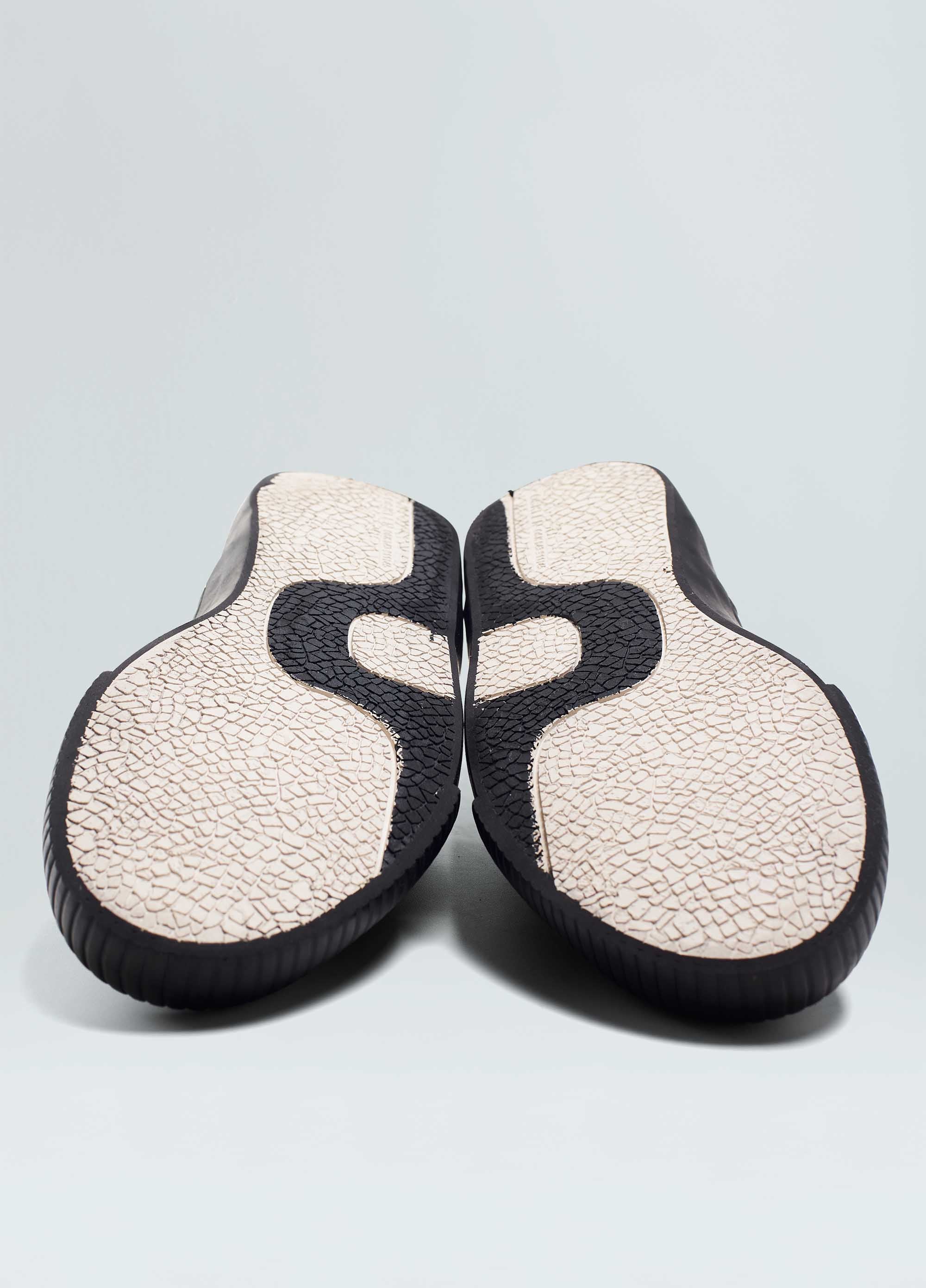 TÊNIS CANVAS SLIP ON BLACK SOLE M