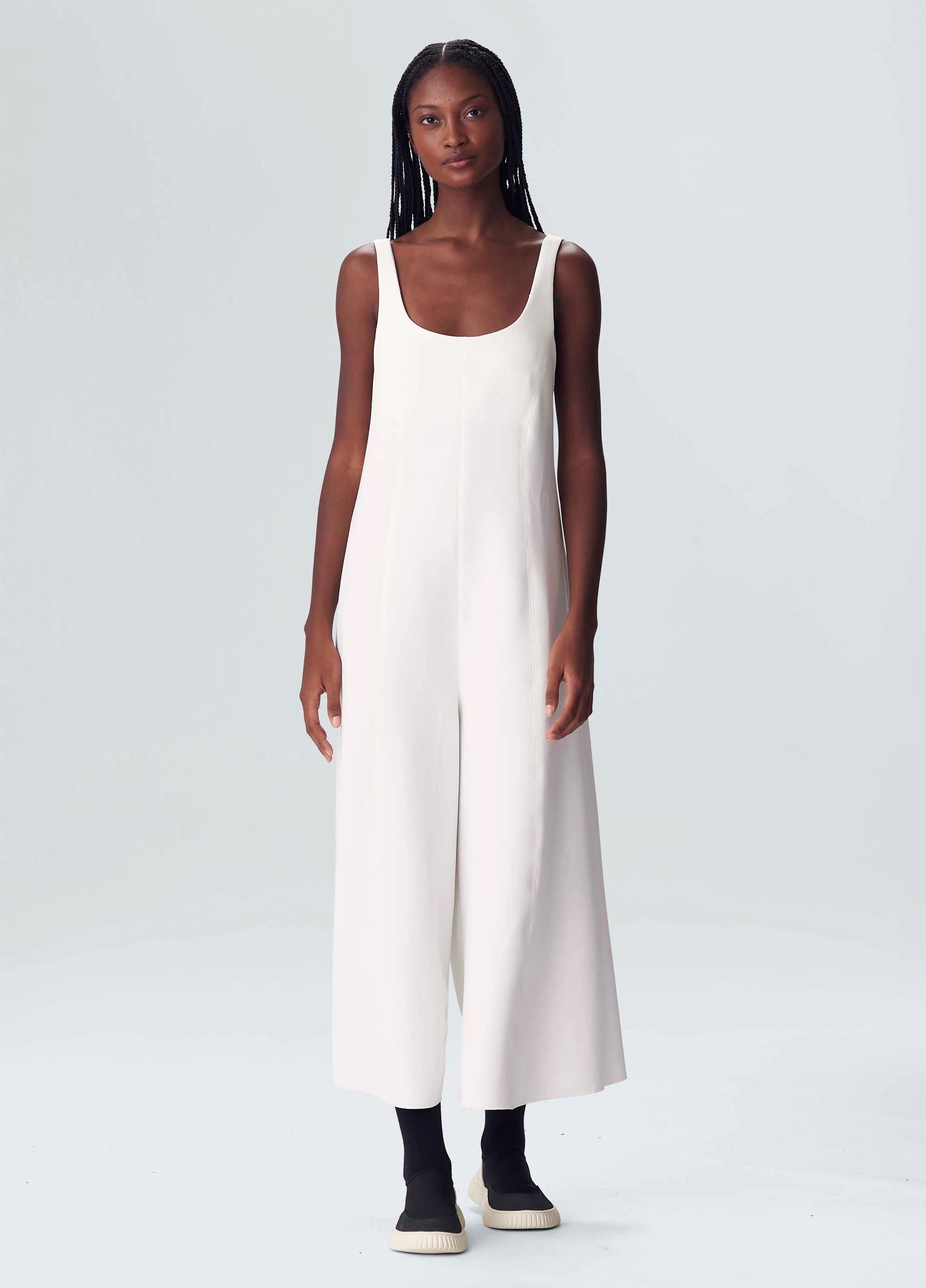 MACACÃO NAKED BACK STRAPS