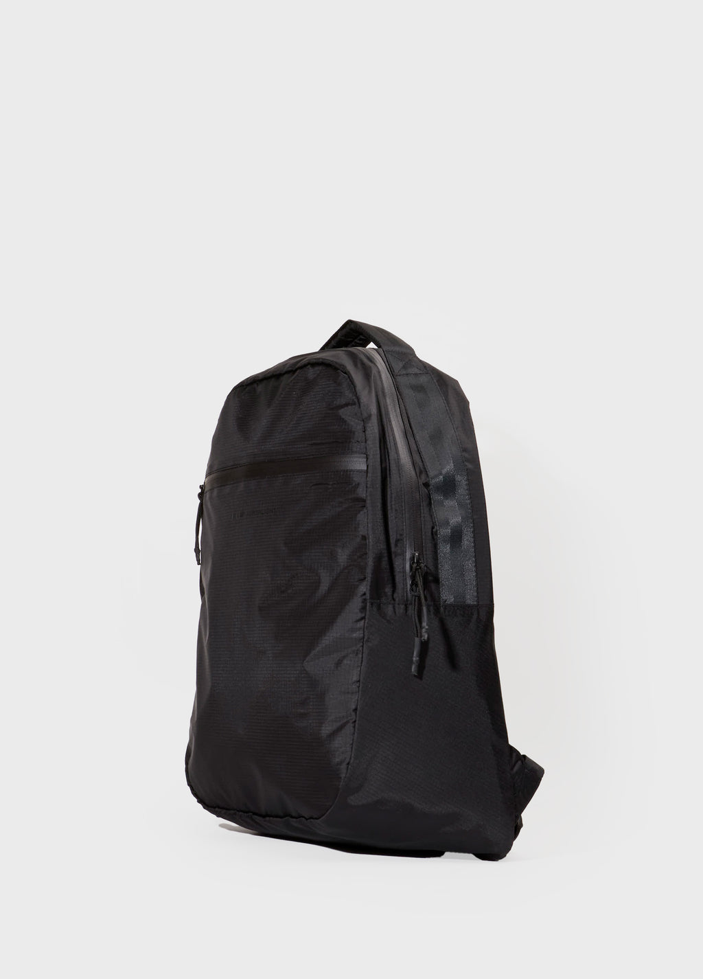 MOCHILA NYLON SUPER LIGHT