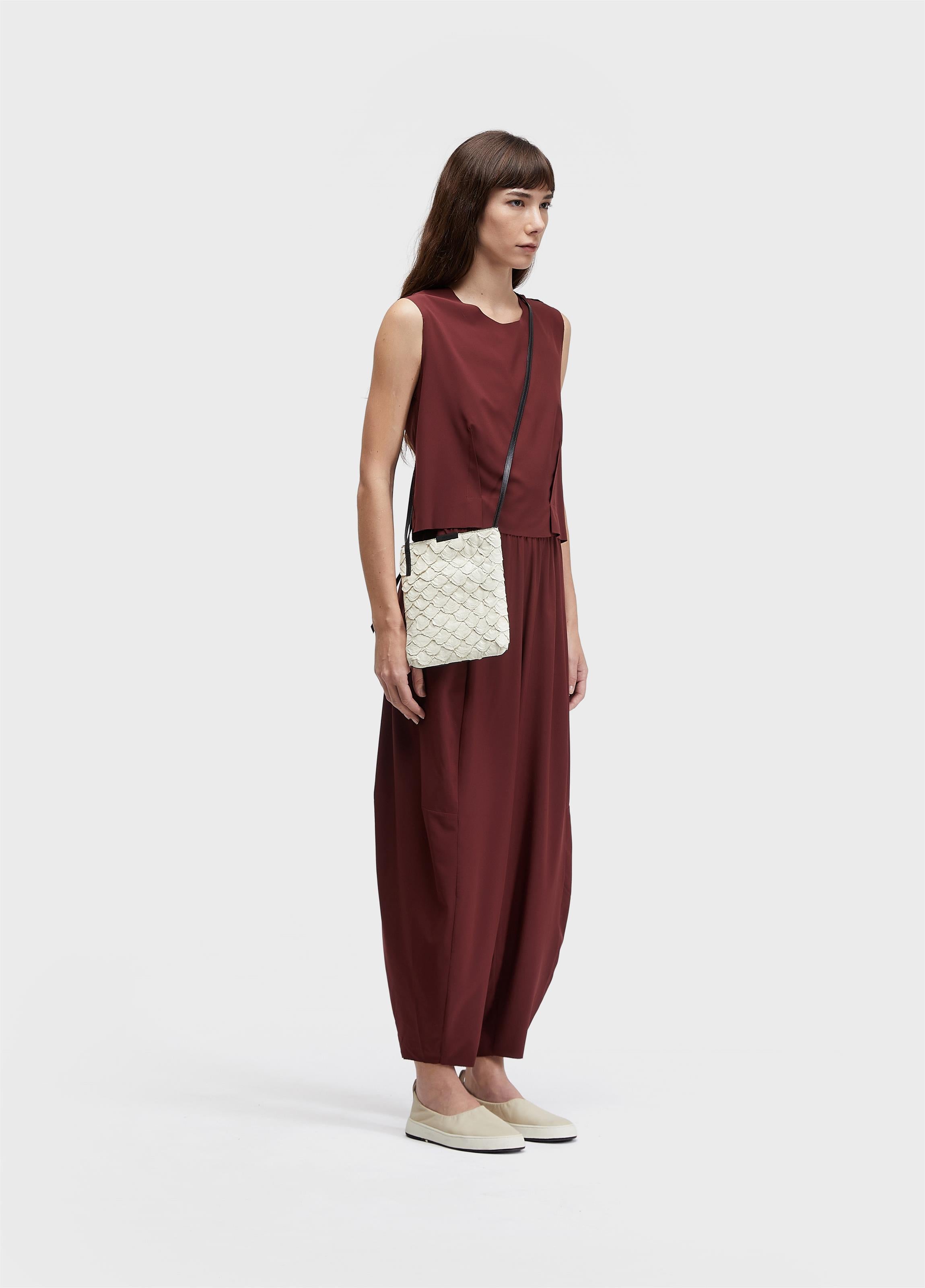 BLUSA SLEEVELESS PENCES SUPERLIGHT