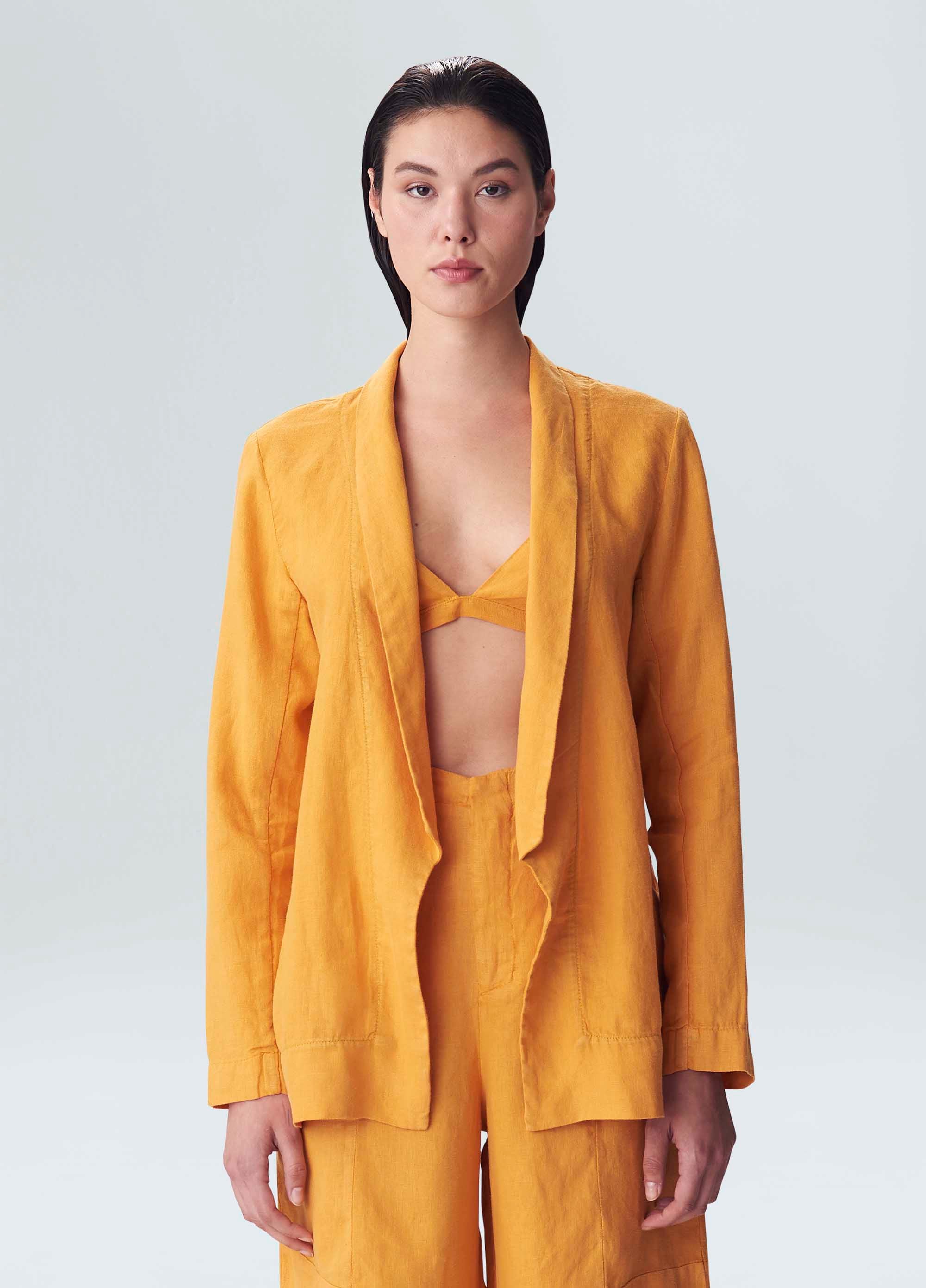 BLAZER OVER SUIT AMARELO ESCURO