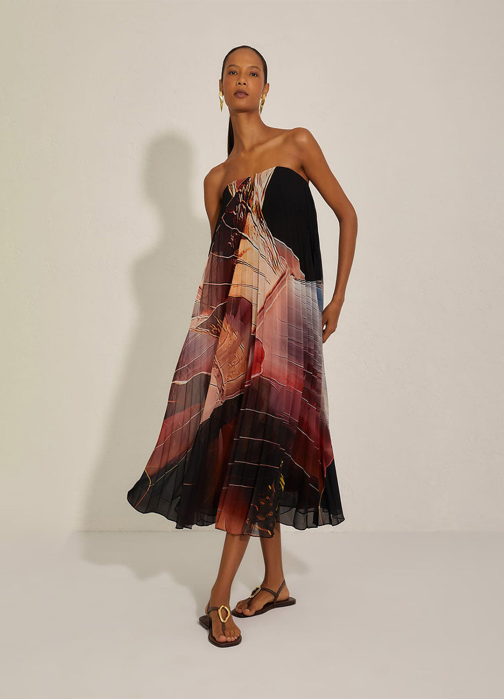 VESTIDO PLISSADO SEM ALÇAS