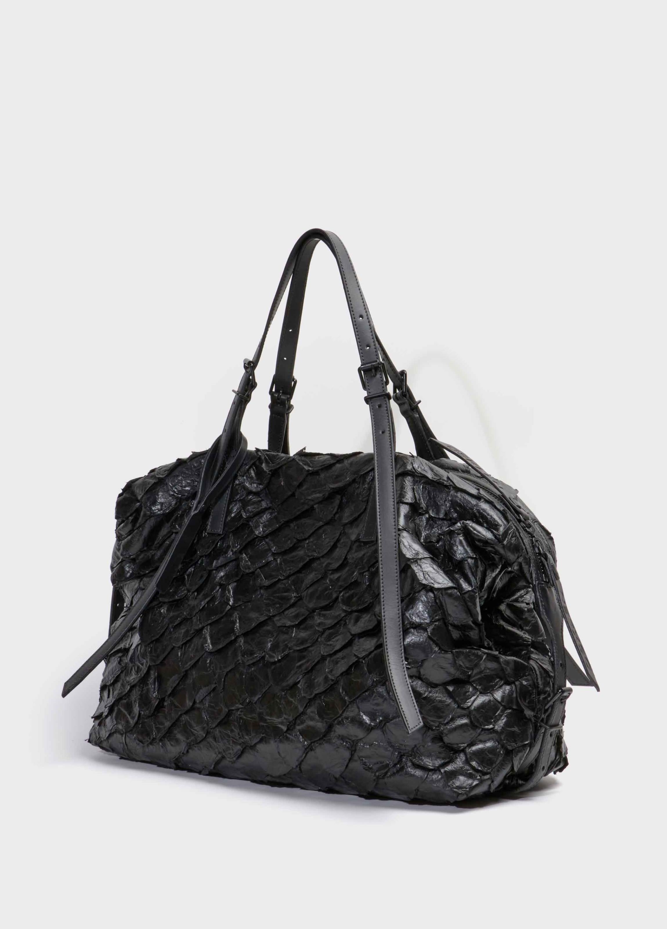 PIRARUCU SHOULDER BAG