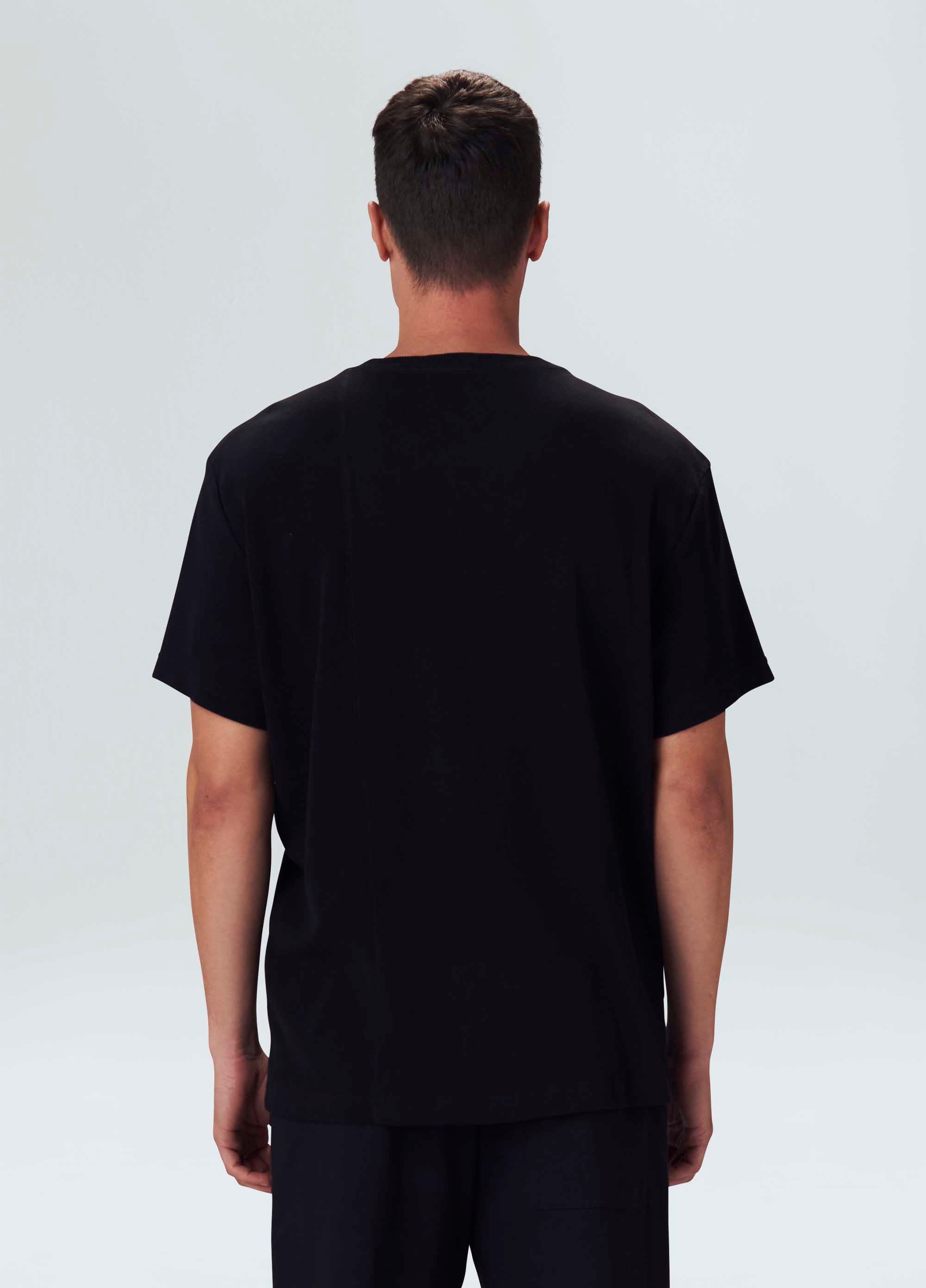 T-SHIRT MIX TEXTURES