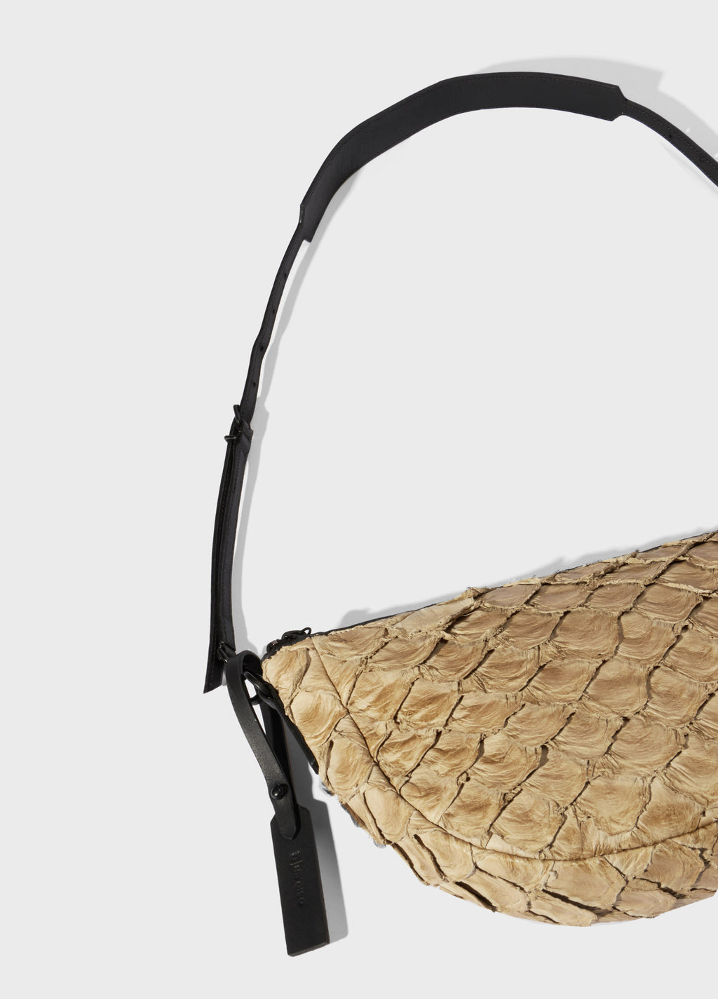 ANDIROBA PIRARUCU MINI BAG