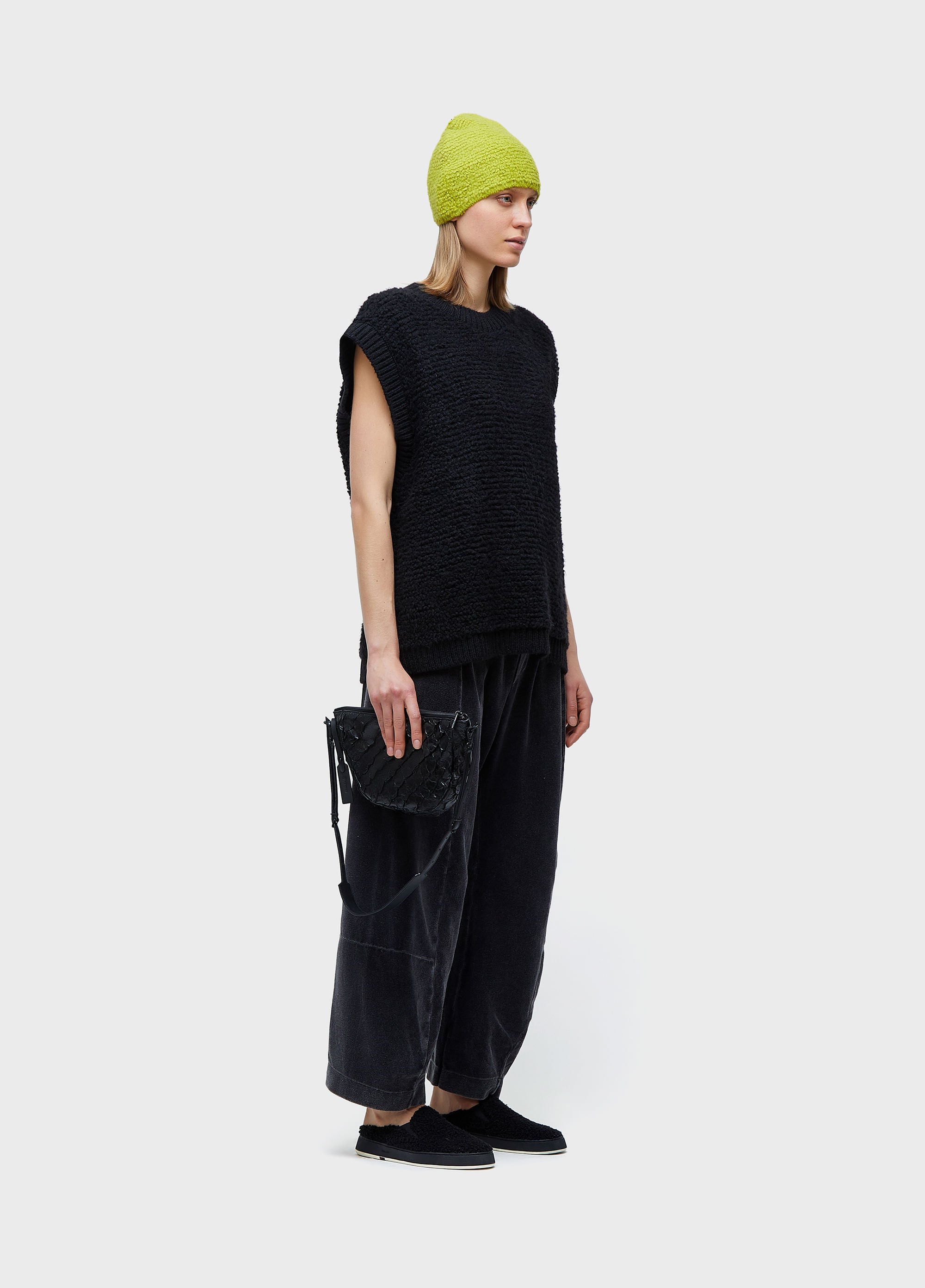 COLETE FURRY TRICOT PRETO