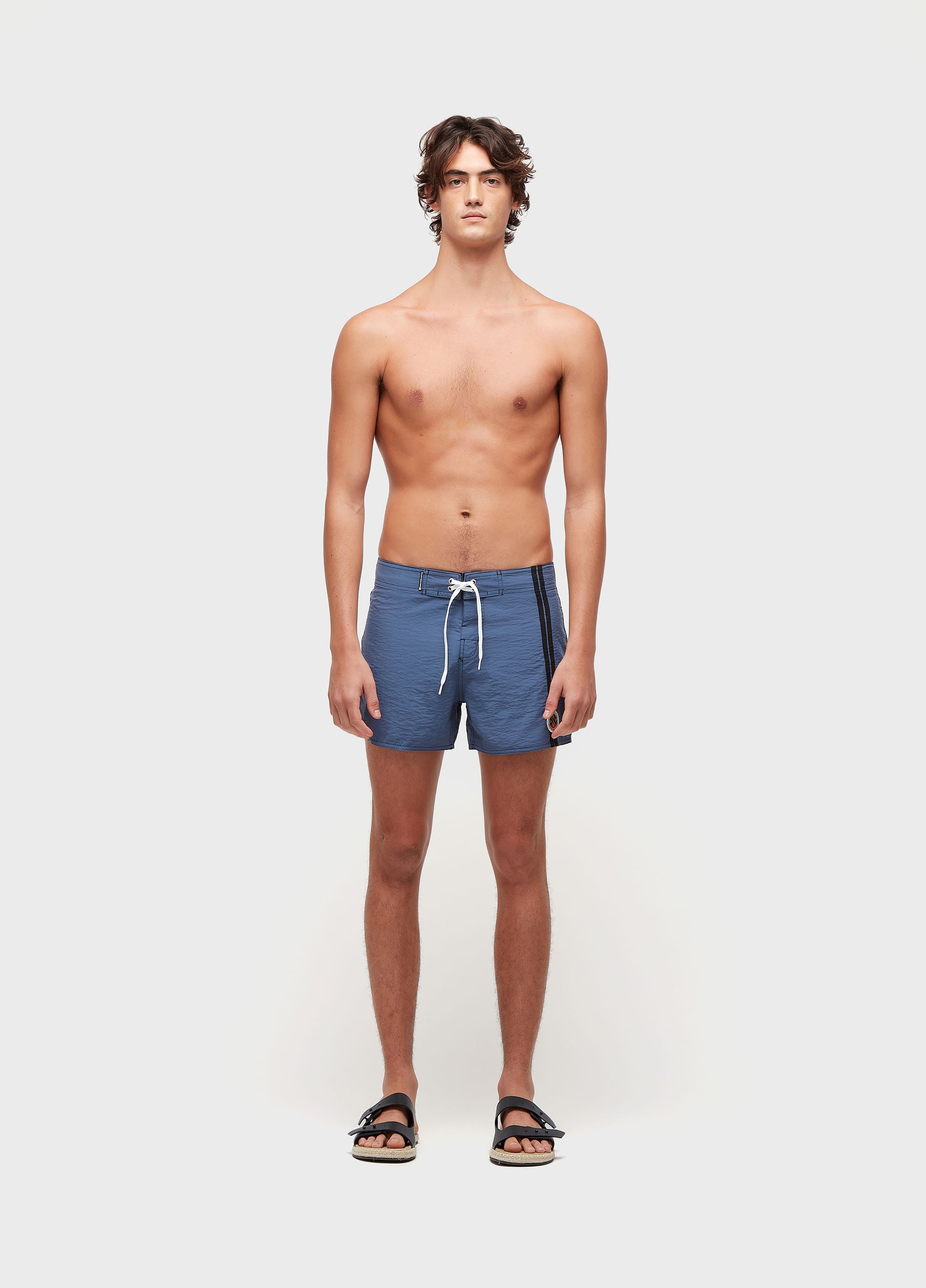 SHORT SURF MAVERICKS