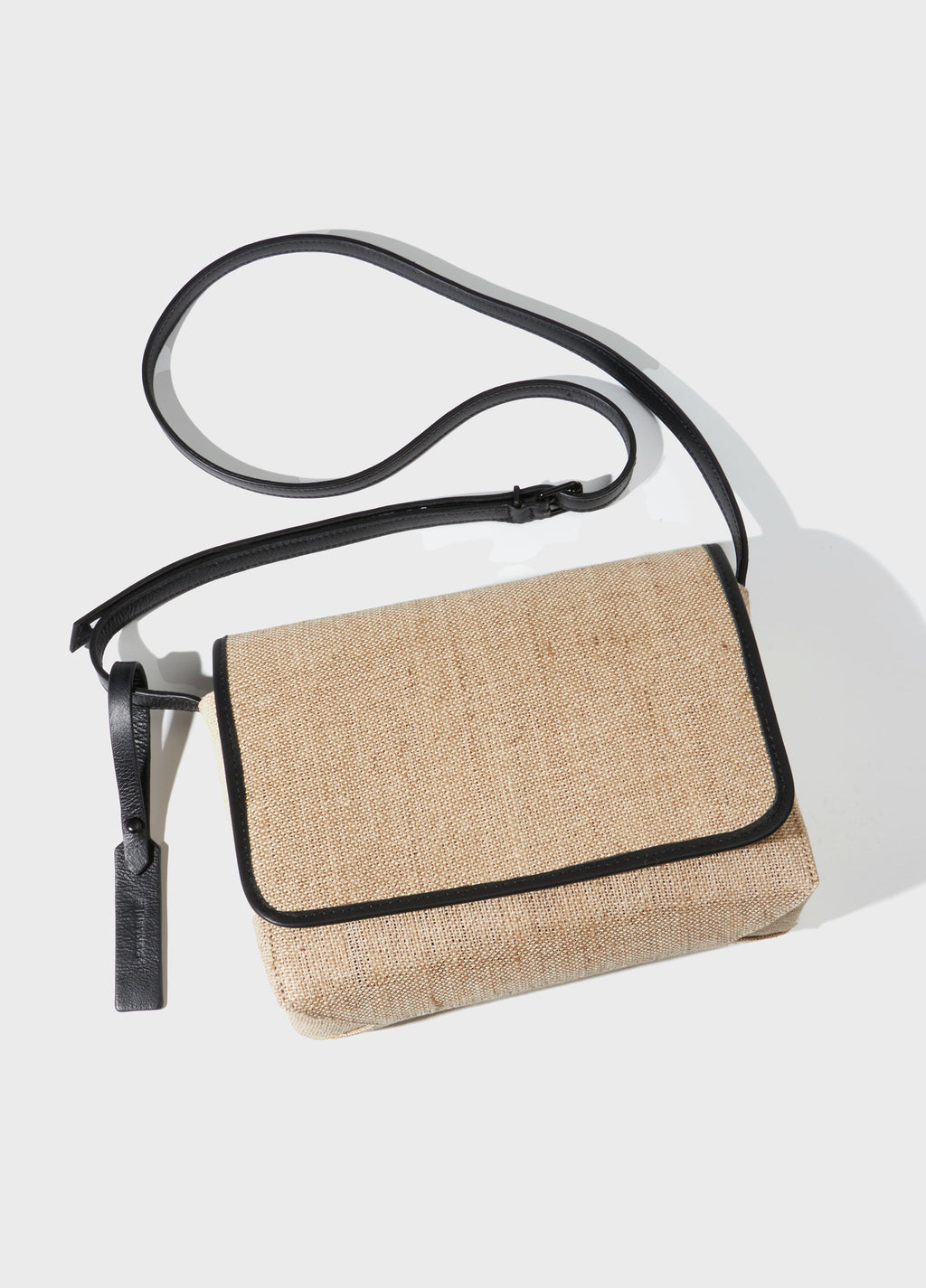 BOLSA CARTEIRO JUTA NATURAL/PRETO