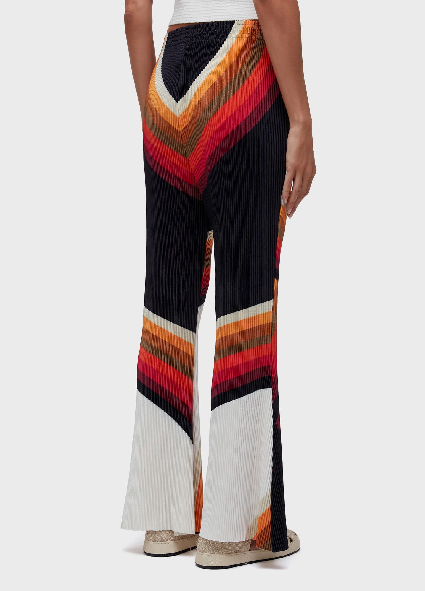 CALÇA RETA PLISSÊ ONDA