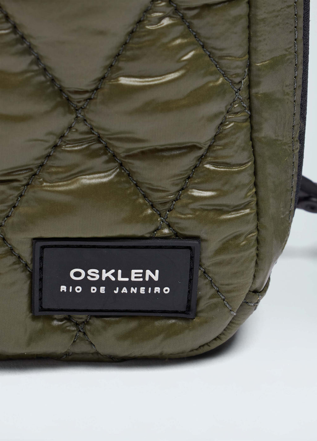 BOLSA PORTA CELULAR MATELASSE
