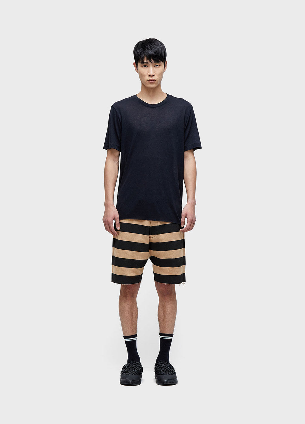 BERMUDA CASUAL MASC LISTRADA OVER CAQUI/PRETO