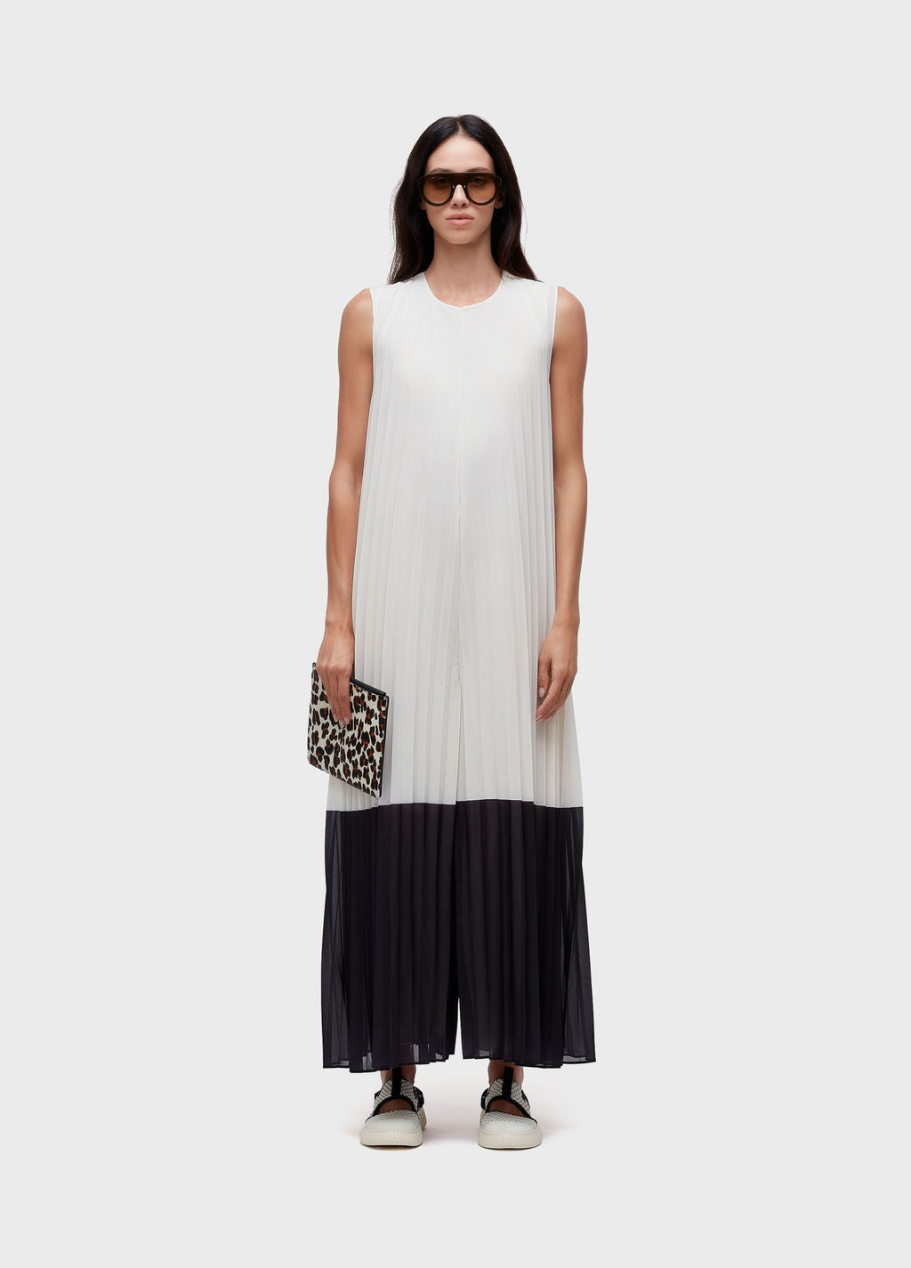 MACACAO SLEEVELESS PLISSADO OFF-WHITE/PRETO