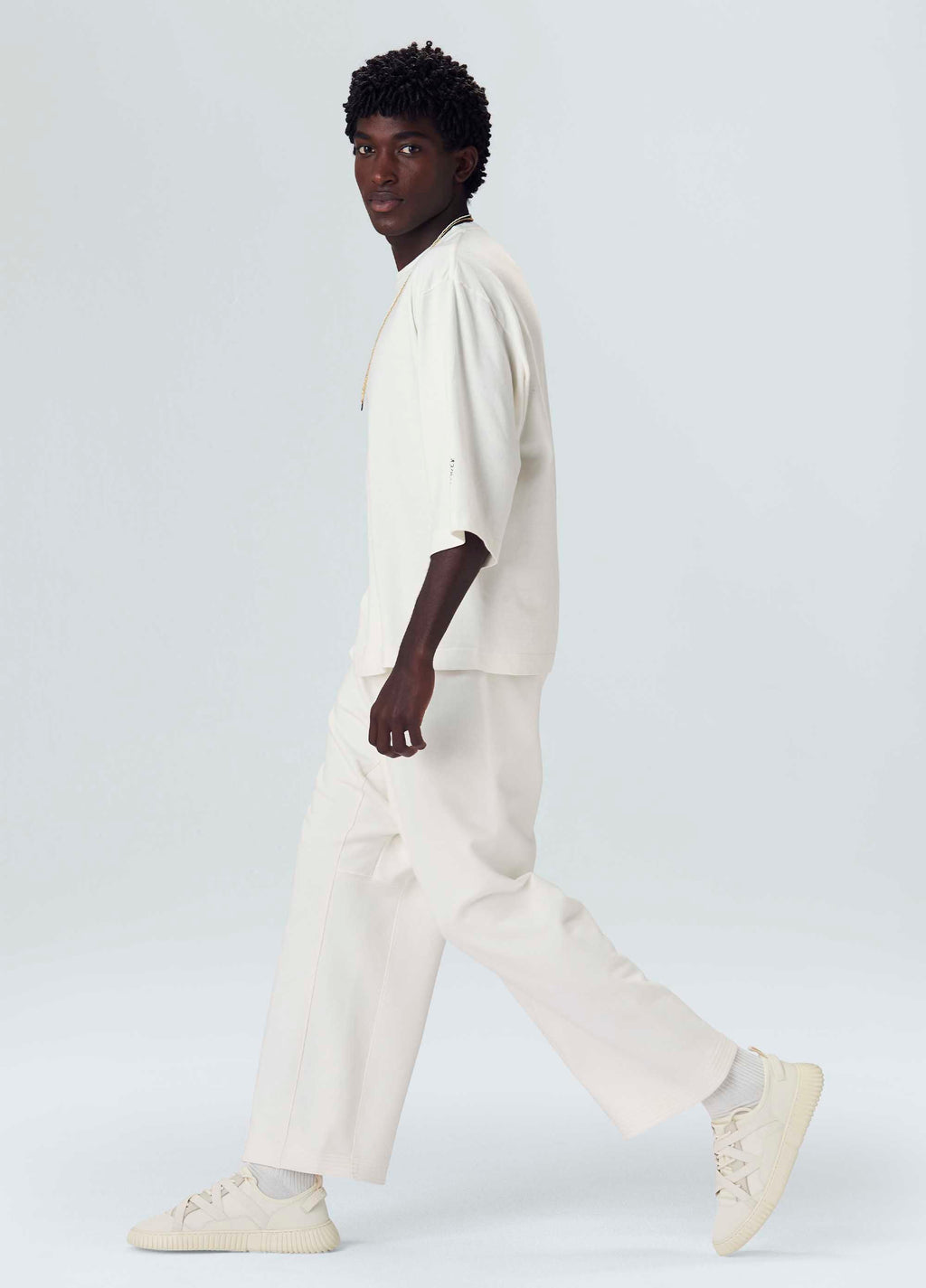 CALCA MOLETOM TOKYO OFF-WHITE