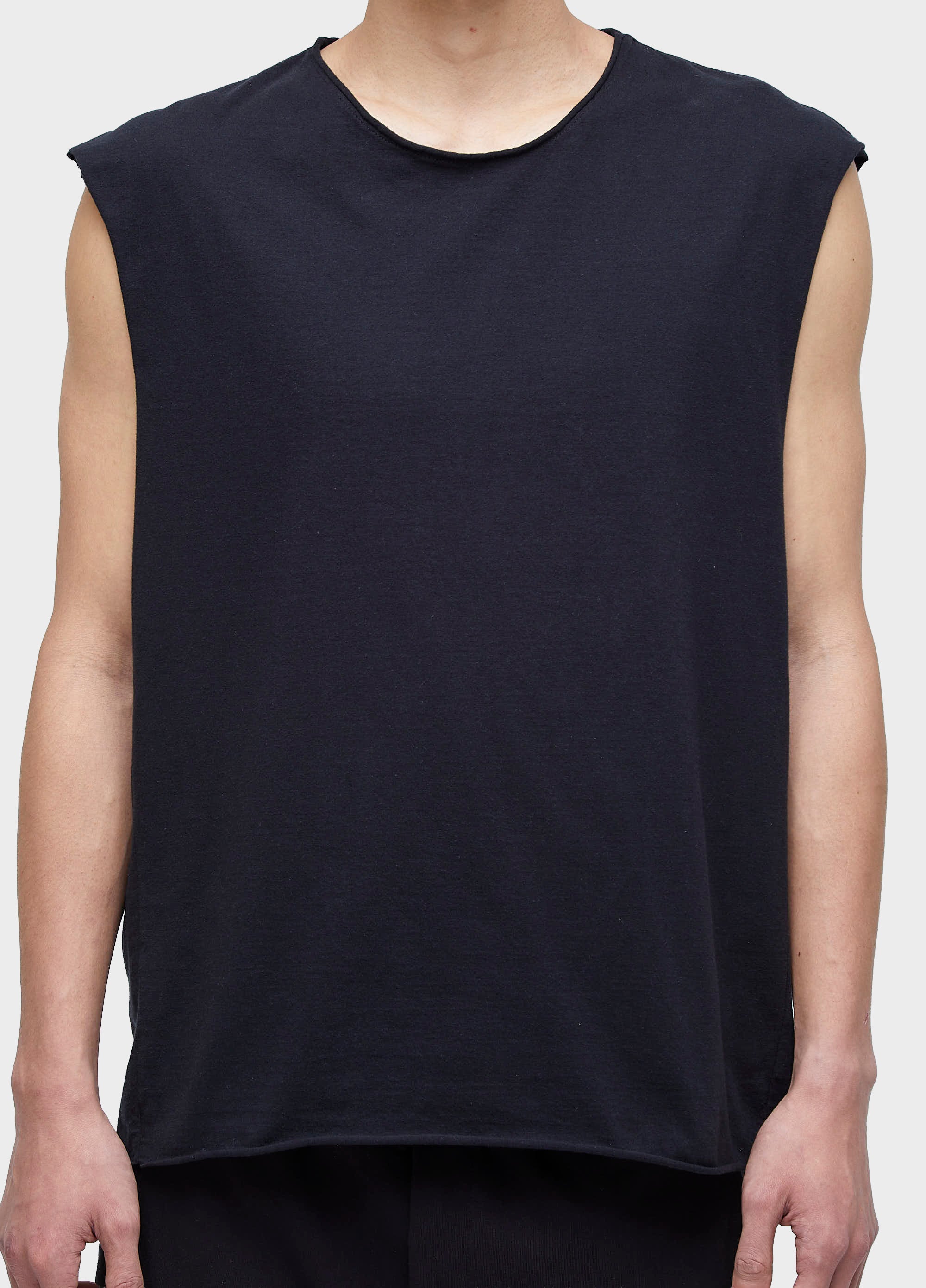 T-SHIRT SLEVELESS PRETO