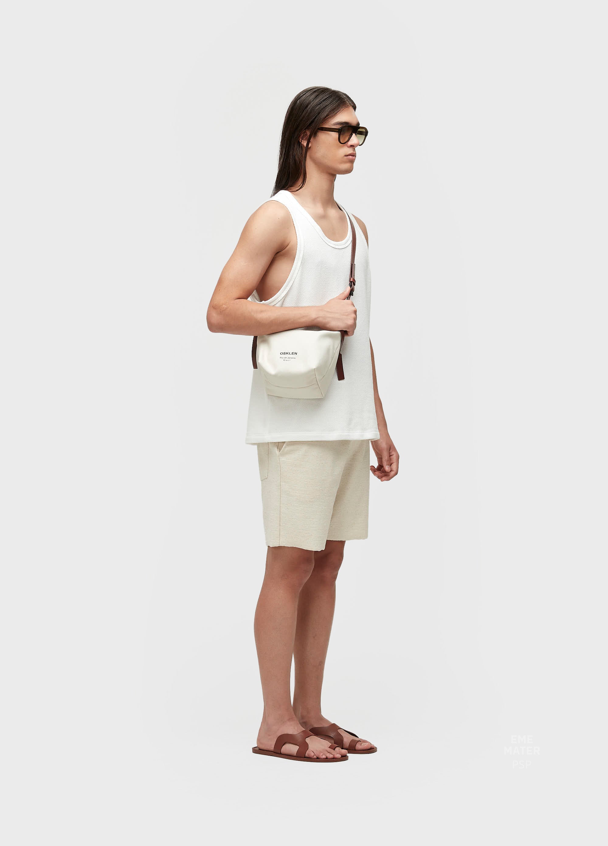 REGATA DIAGONAL TEXTURE