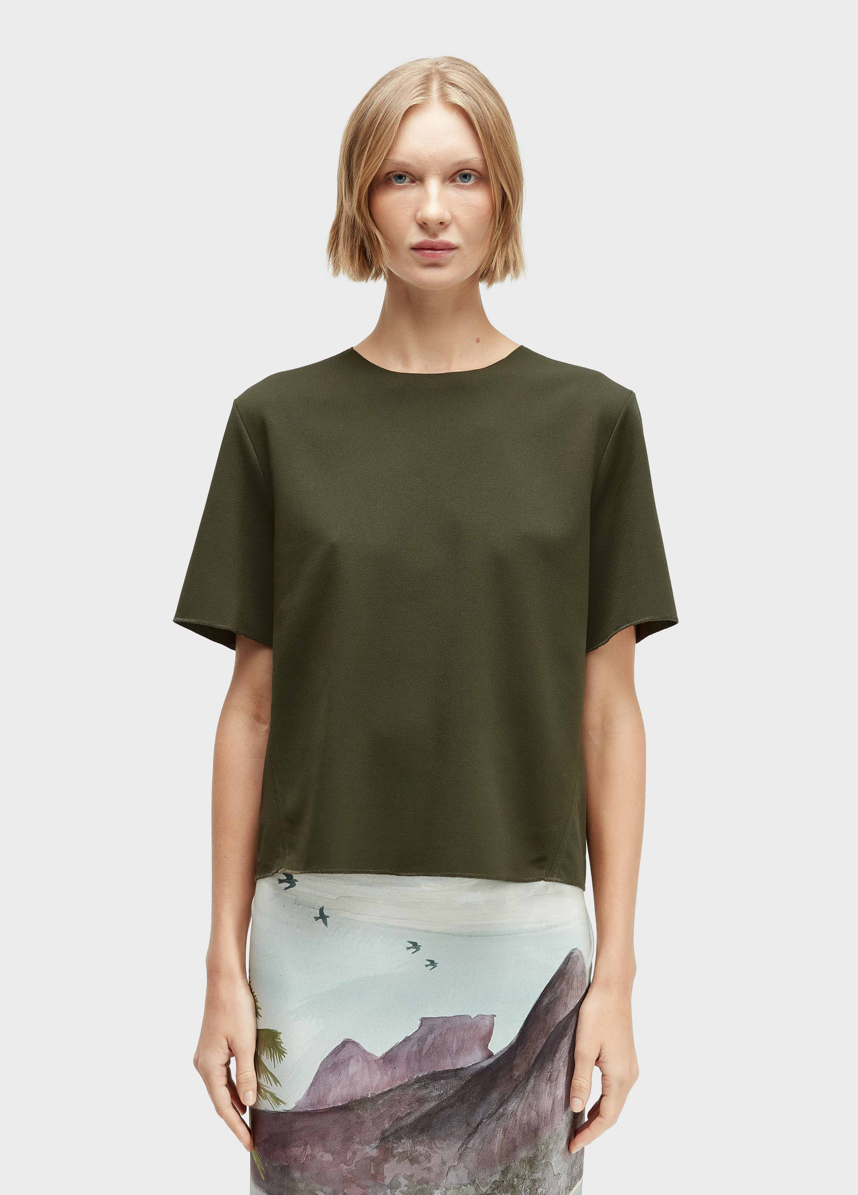 BLUSA RECORTES TEXTURA