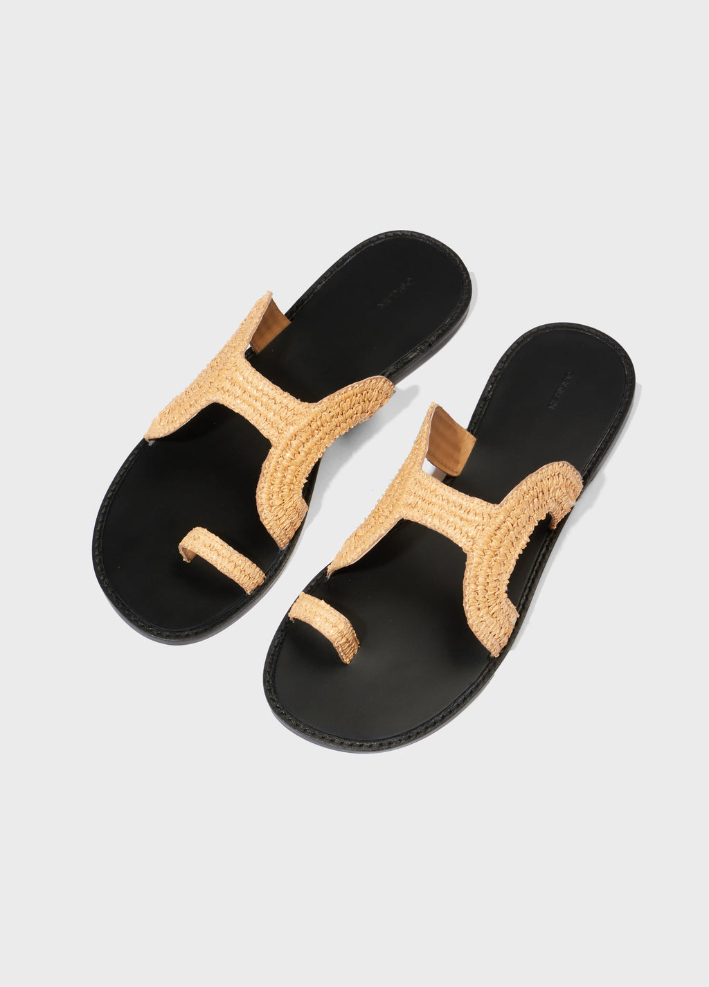 SANDÁLIA CALCADÃO RÁFIA