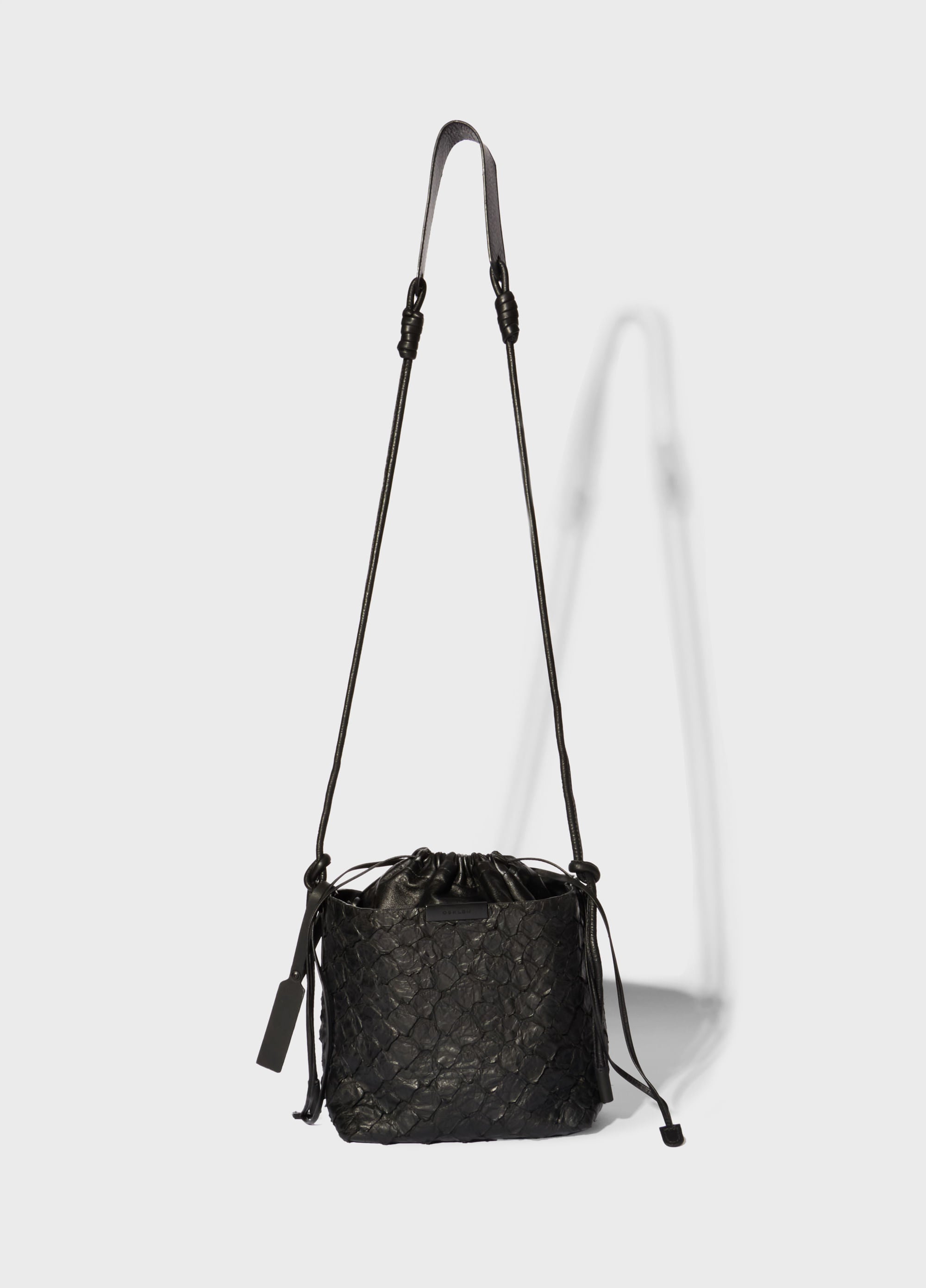 BOLSA PIRARUCU CURIMBO PRETO
