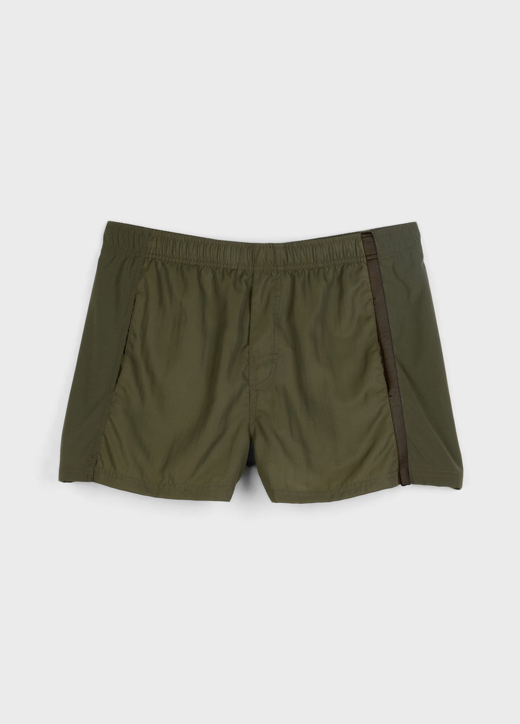 SHORT RESORT TRAVESSIA