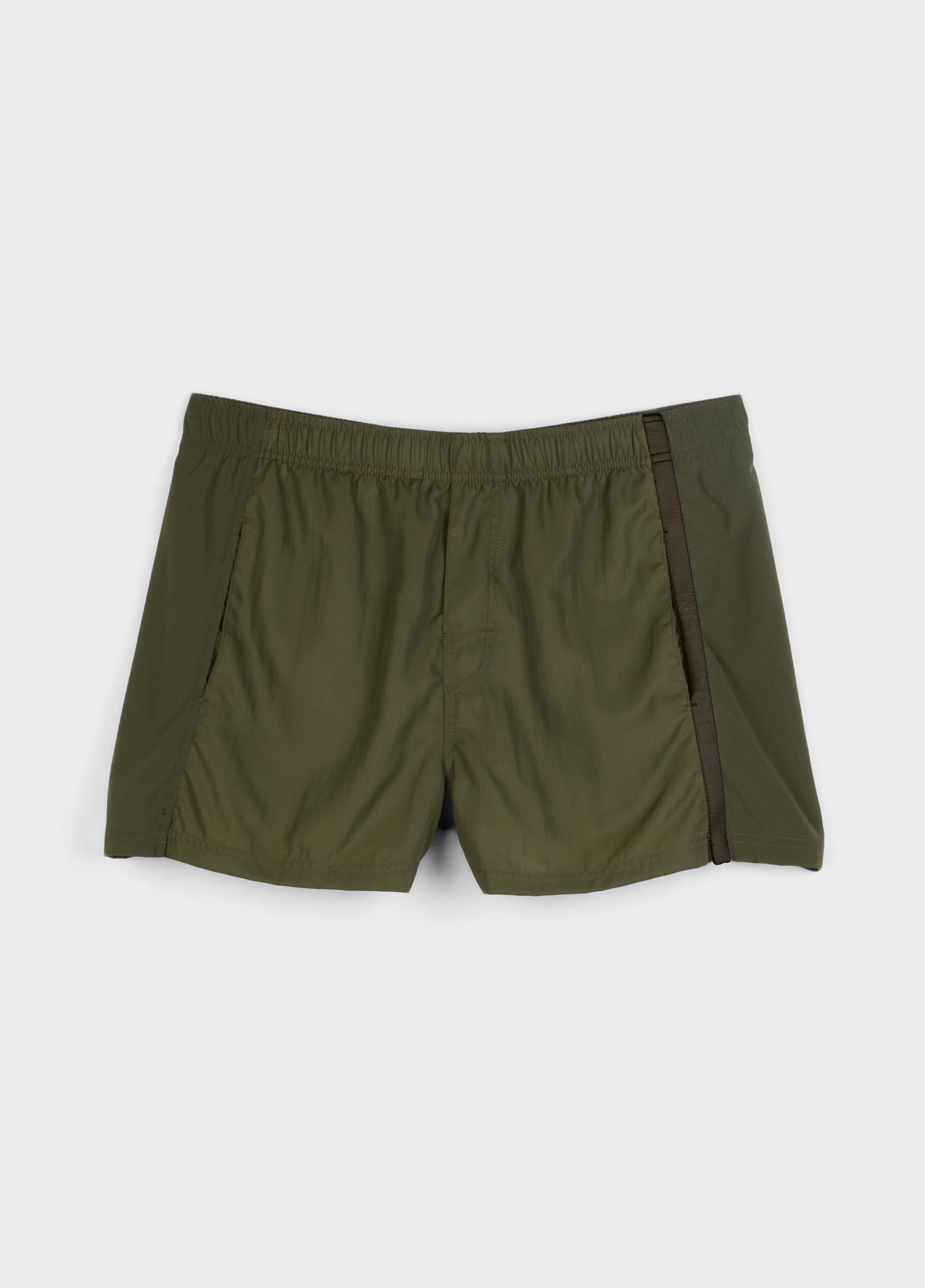 SHORT RESORT TRAVESSIA