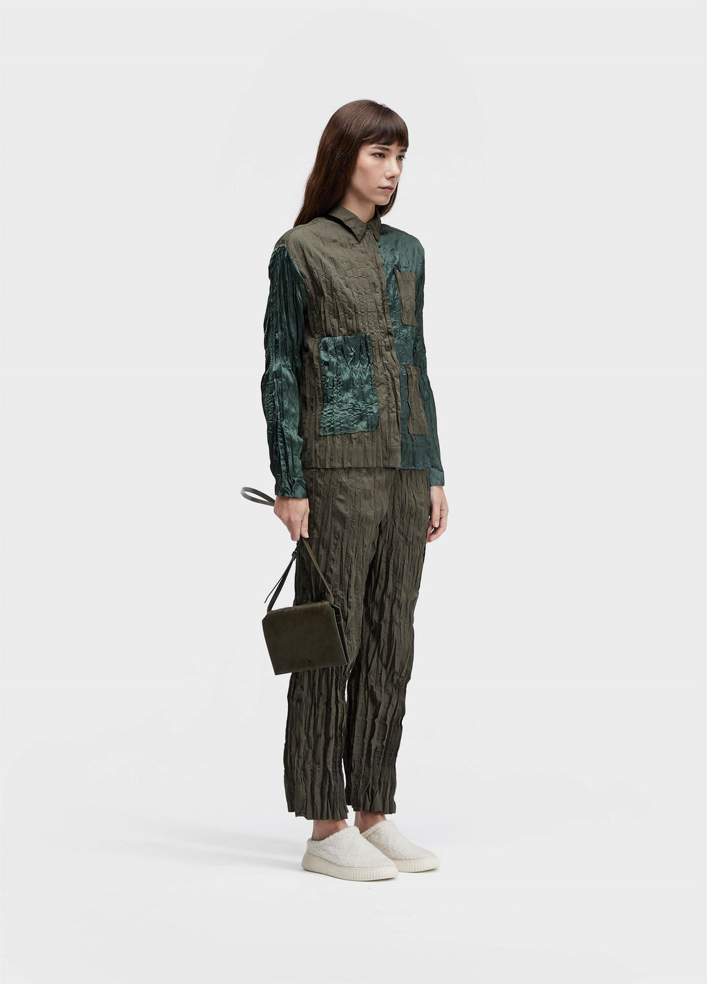 CALÇA WRINKLED SATIN + TRICOLINE