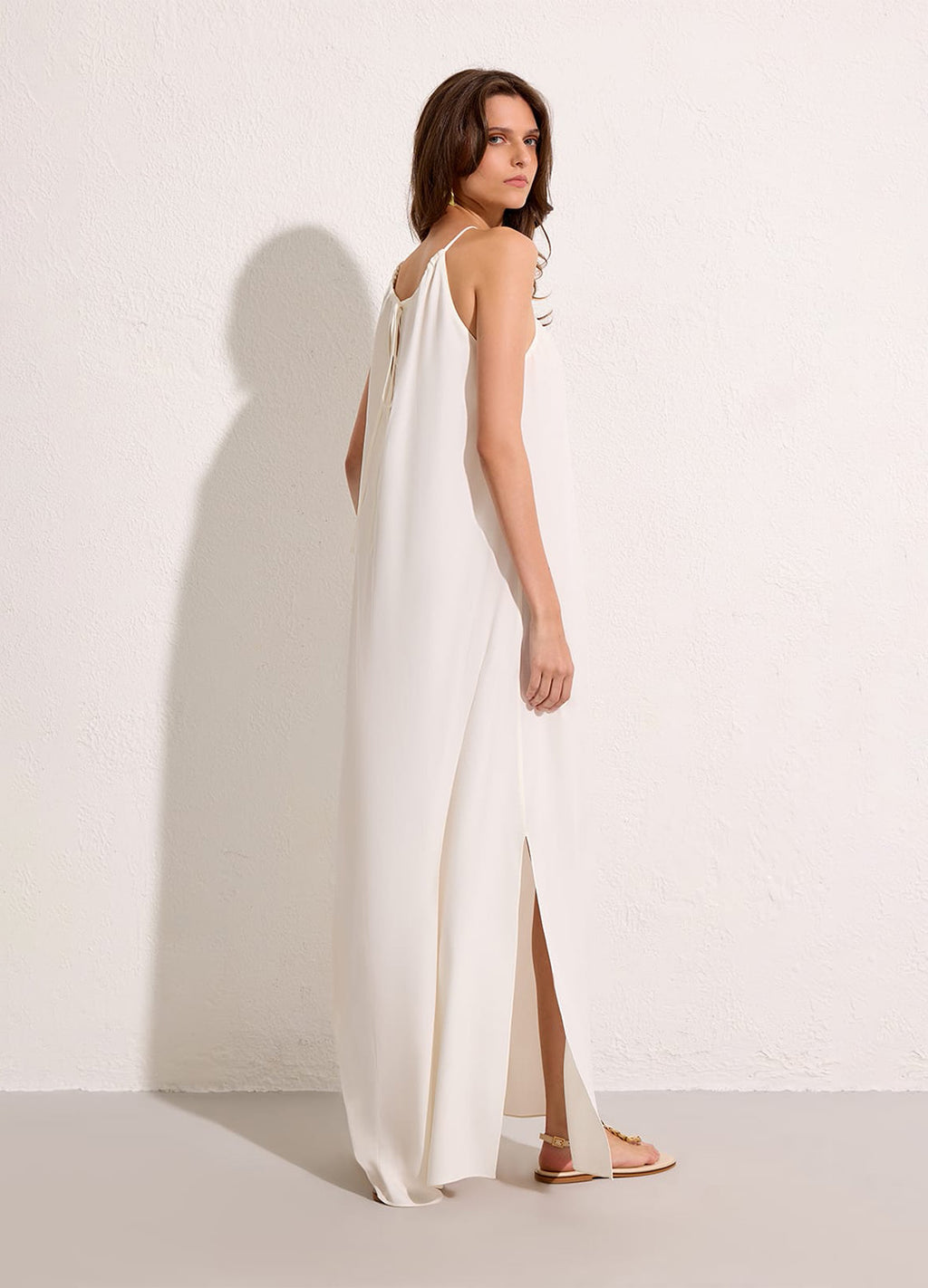 VESTIDO AVIAMENTO DECOTE