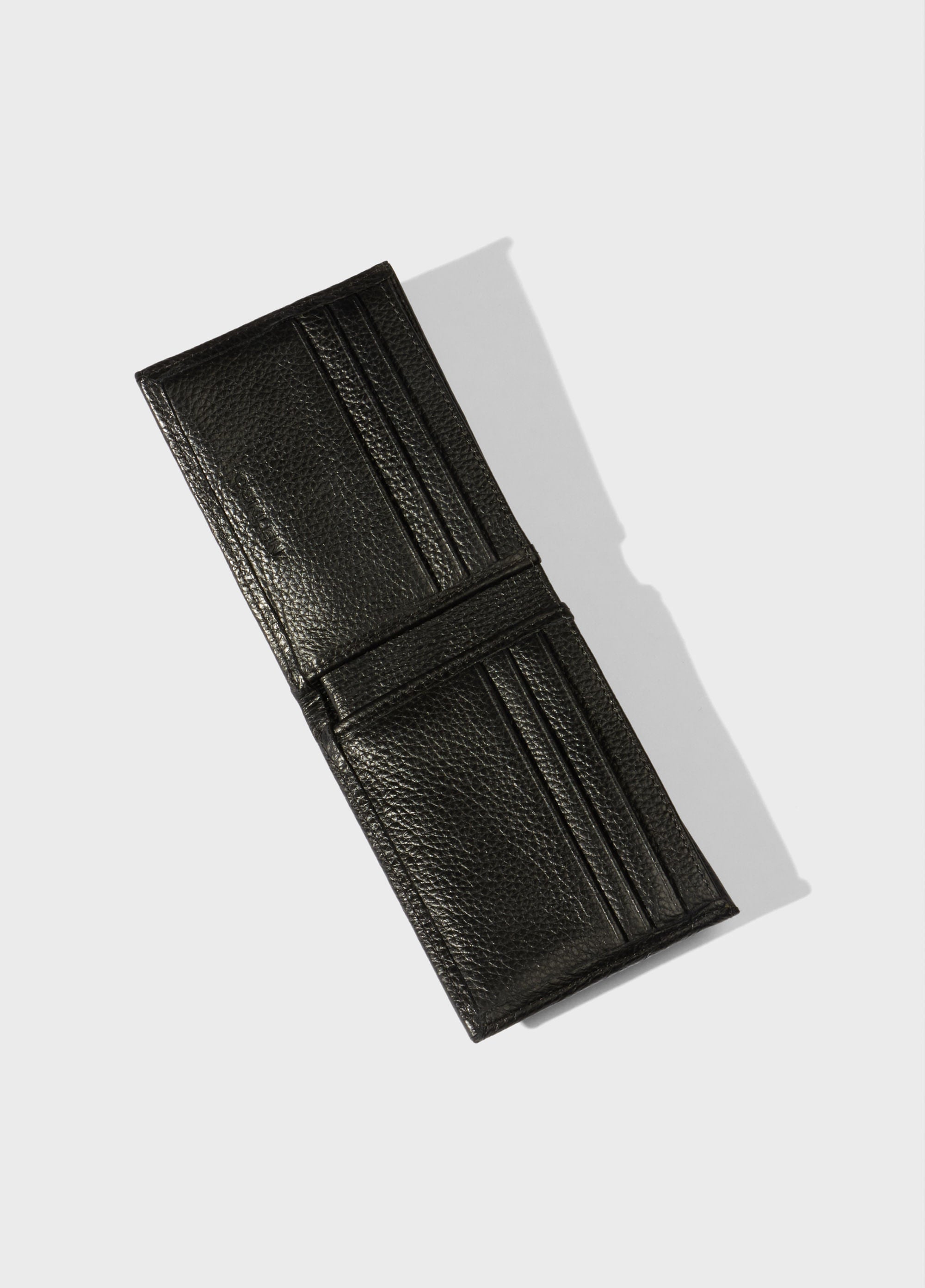 CARTEIRA MASCULINA BÁSICA
