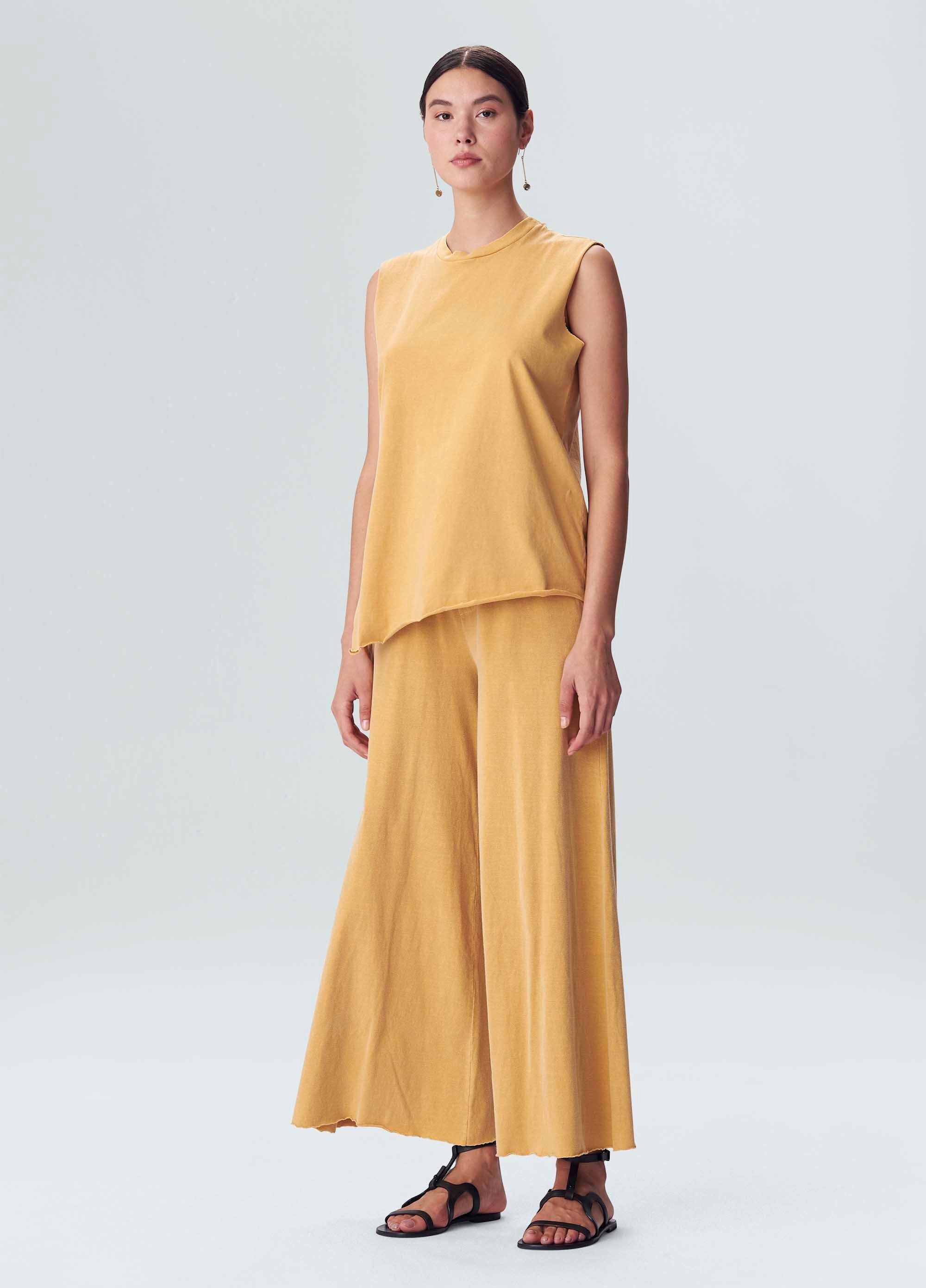 SLEEVELESS BÁSICA FENDA