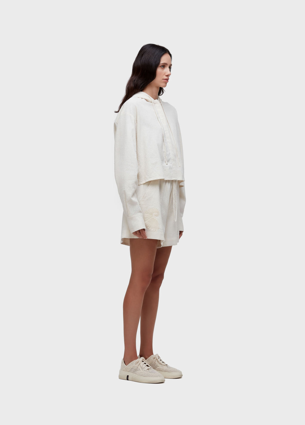 SHORT BORDADO CONCHA OFF-WHITE