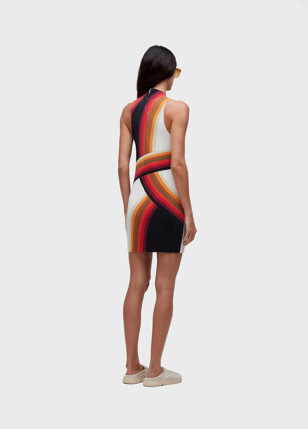 VESTIDO RAGLAN CURTO PLISSÉ ONDA