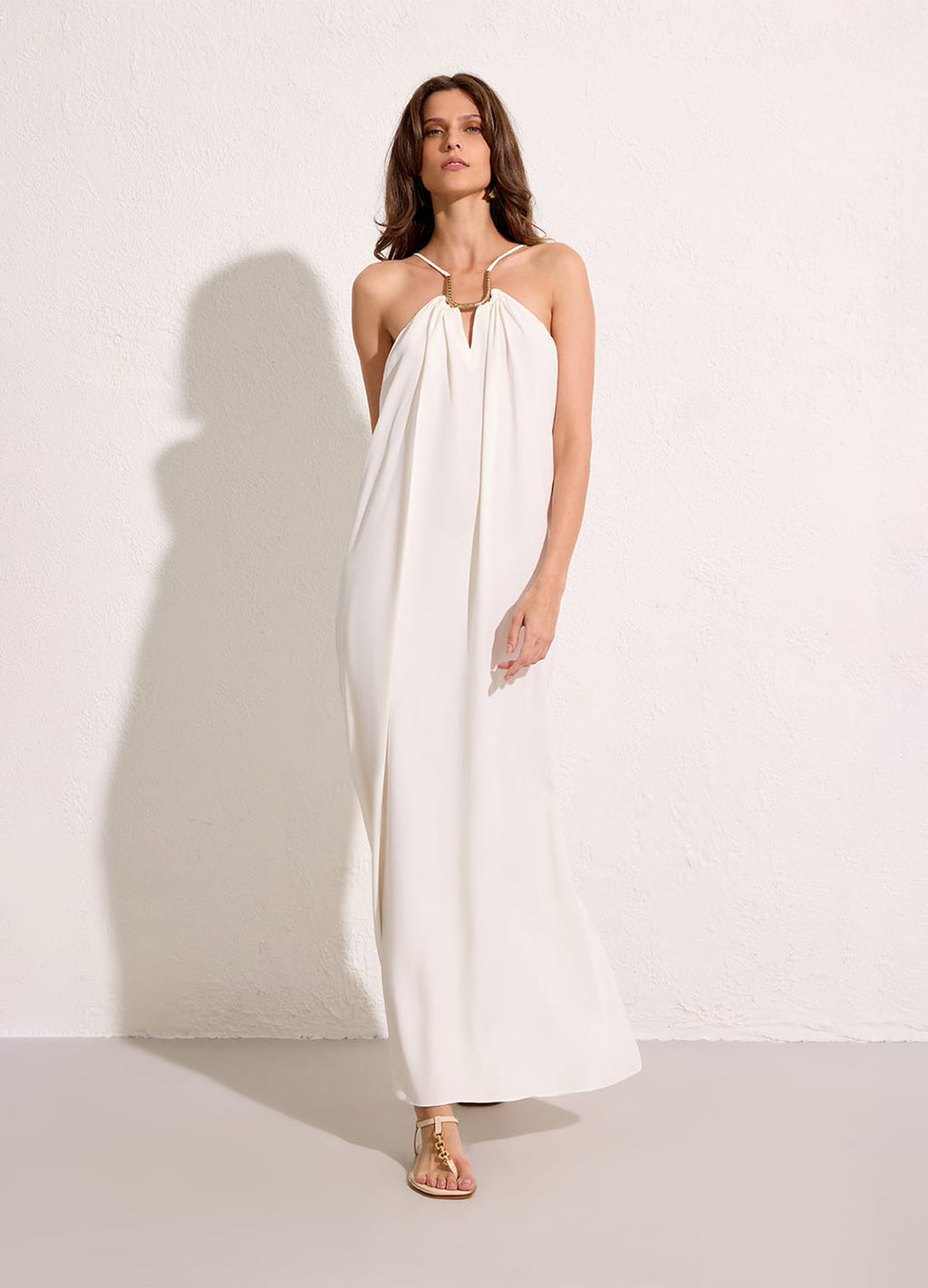 VESTIDO AVIAMENTO DECOTE