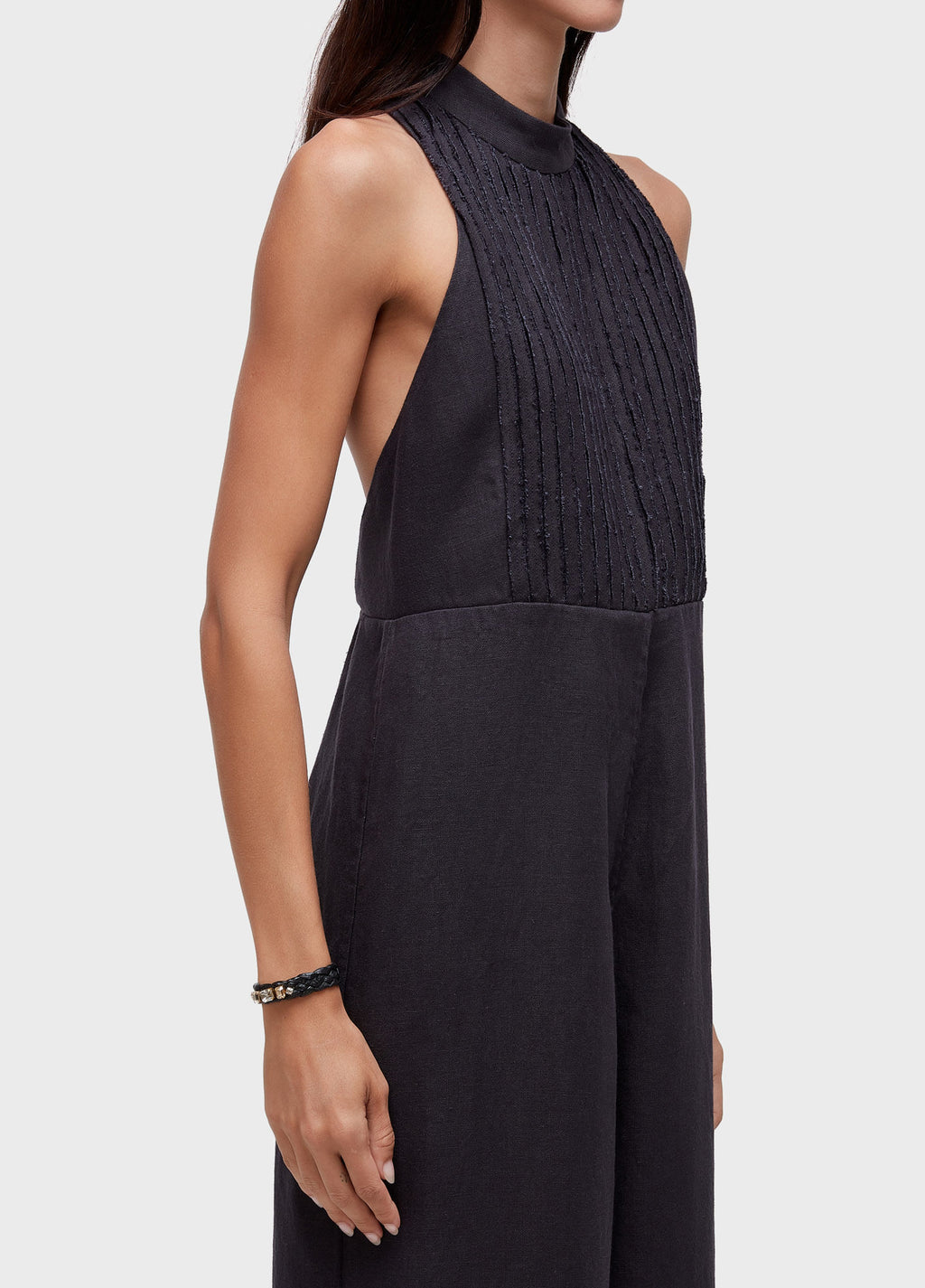 MACACÃO SLEEVELESS SMOKING VIÉS